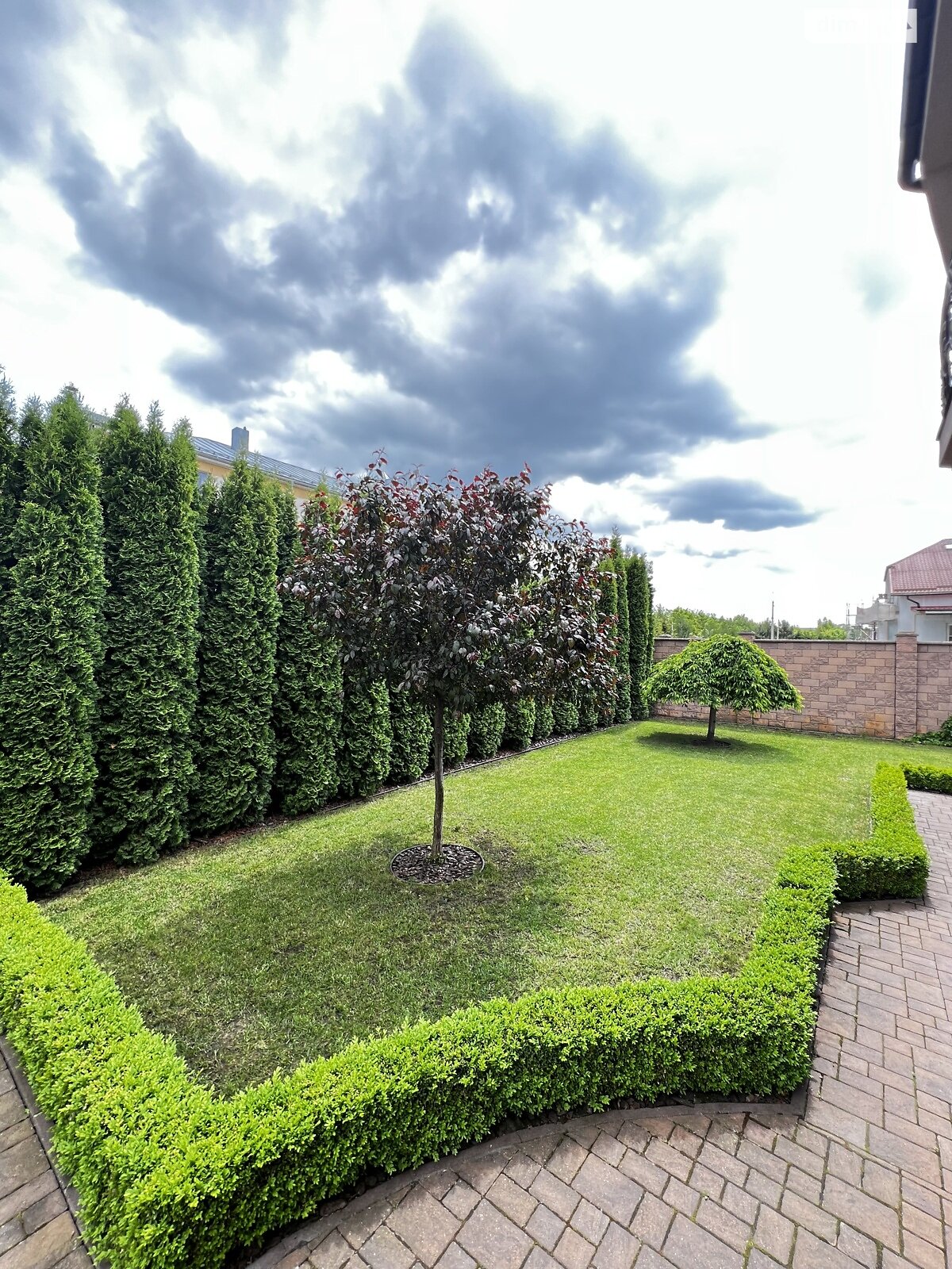 двоповерховий будинок з балконом, 217.4 кв. м, цегла. Продаж в Рівному, район Мелроуз фото 1 двоповерховий будинок з балконом, 217.4 кв. м, цегла. Продаж в Рівному, район Мелроуз фото 1