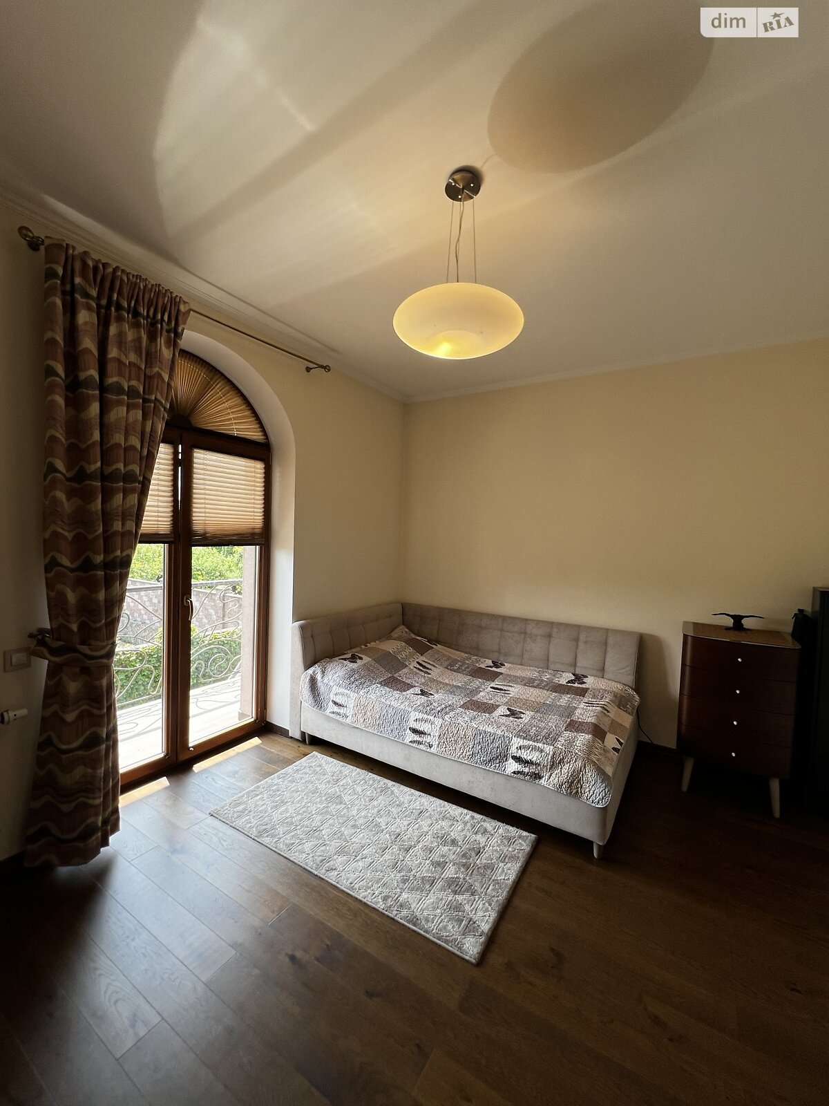 двоповерховий будинок з балконом, 217.4 кв. м, цегла. Продаж в Рівному, район Мелроуз фото 1 двоповерховий будинок з балконом, 217.4 кв. м, цегла. Продаж в Рівному, район Мелроуз фото 1