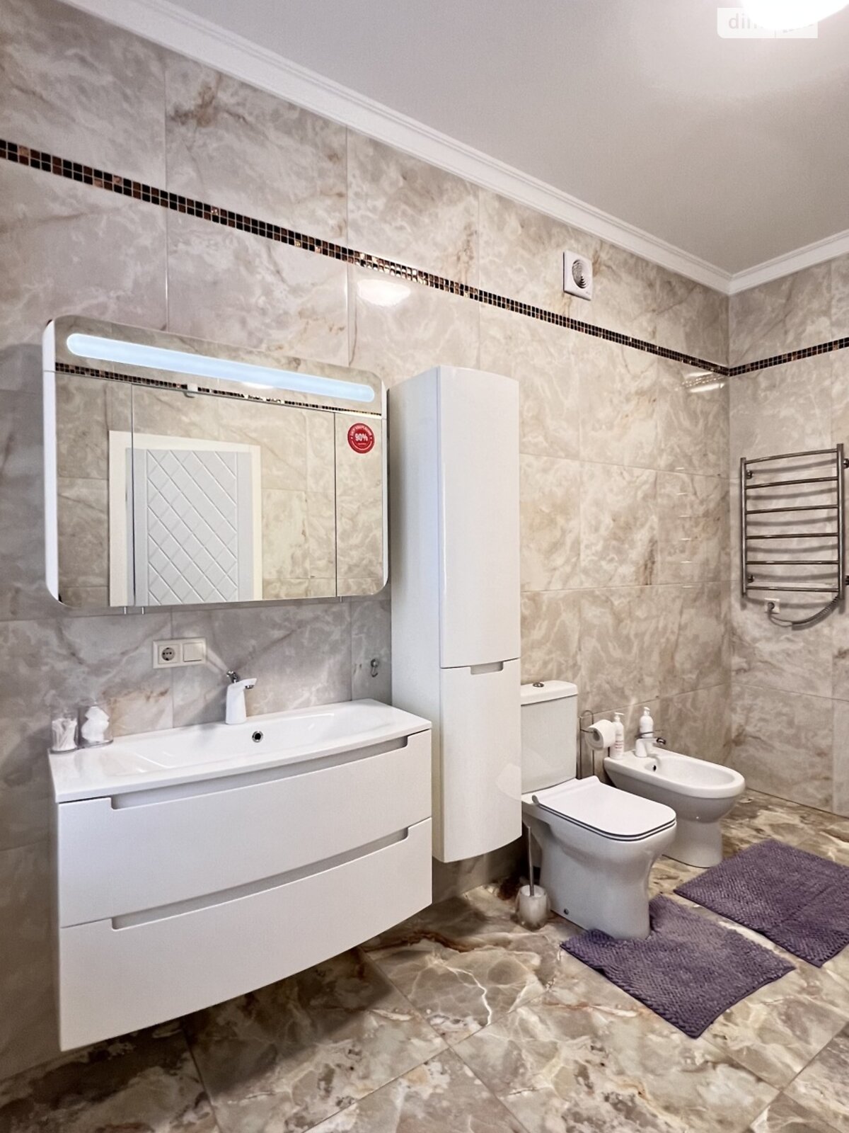 одноповерховий будинок з ремонтом, 220 кв. м, цегла. Продаж в Рівному, район Новий Двір фото 1 одноповерховий будинок з ремонтом, 220 кв. м, цегла. Продаж в Рівному, район Новий Двір фото 1