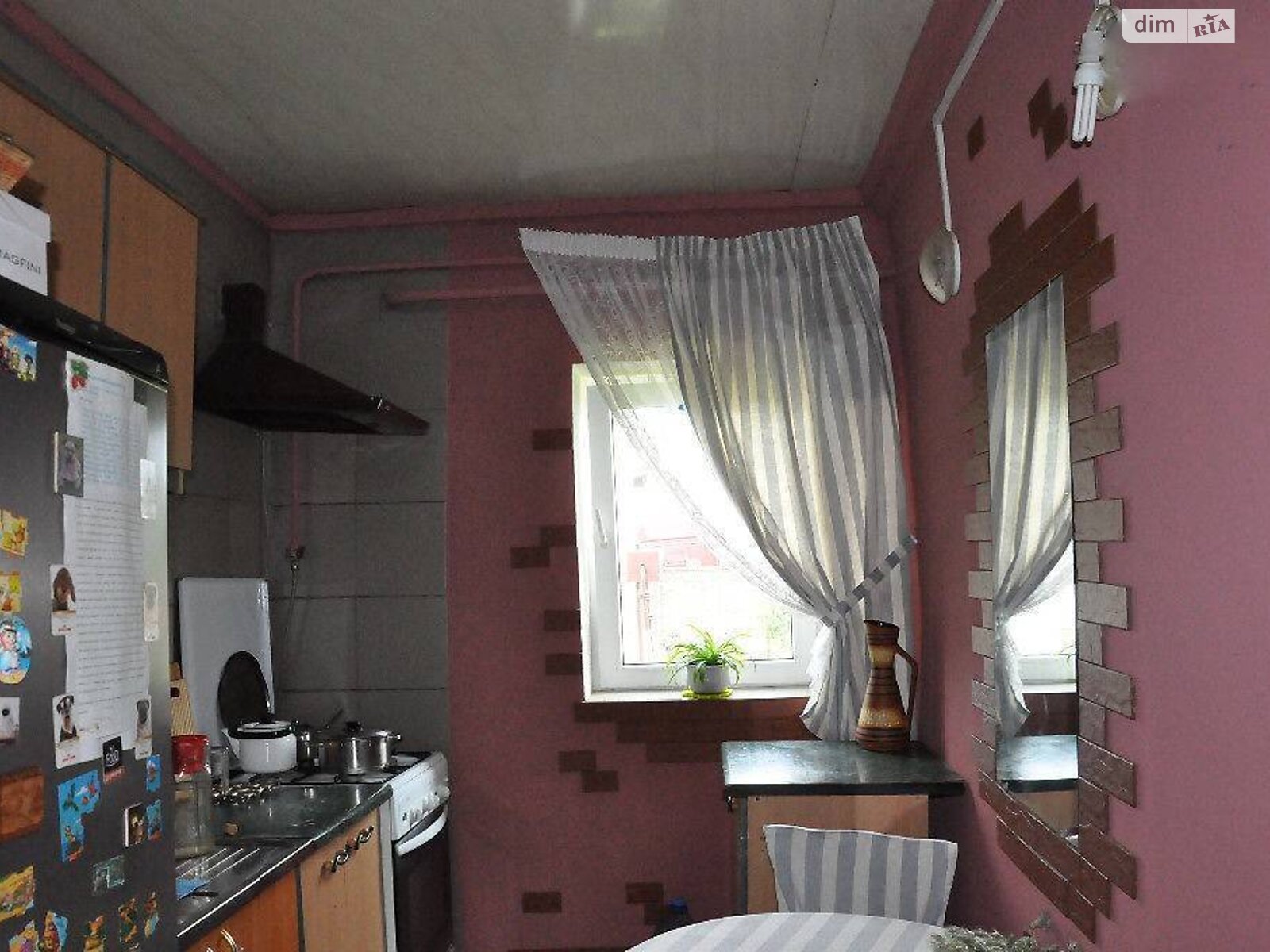 двоповерховий будинок з ремонтом, 120 кв. м, цегла. Продаж в Рівному, район Новий Двір фото 1