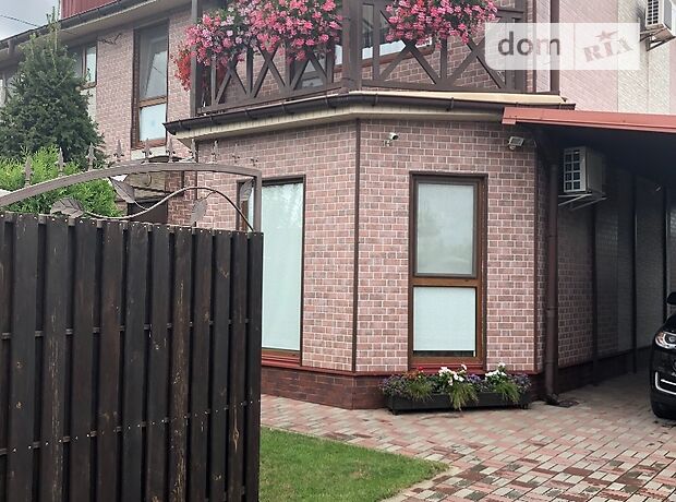 двухэтажный дом с садом, 189 кв. м, кирпич. Продажа в Ровно район Новый Двор фото 1 двухэтажный дом с садом, 189 кв. м, кирпич. Продажа в Ровно район Новый Двор фото 1