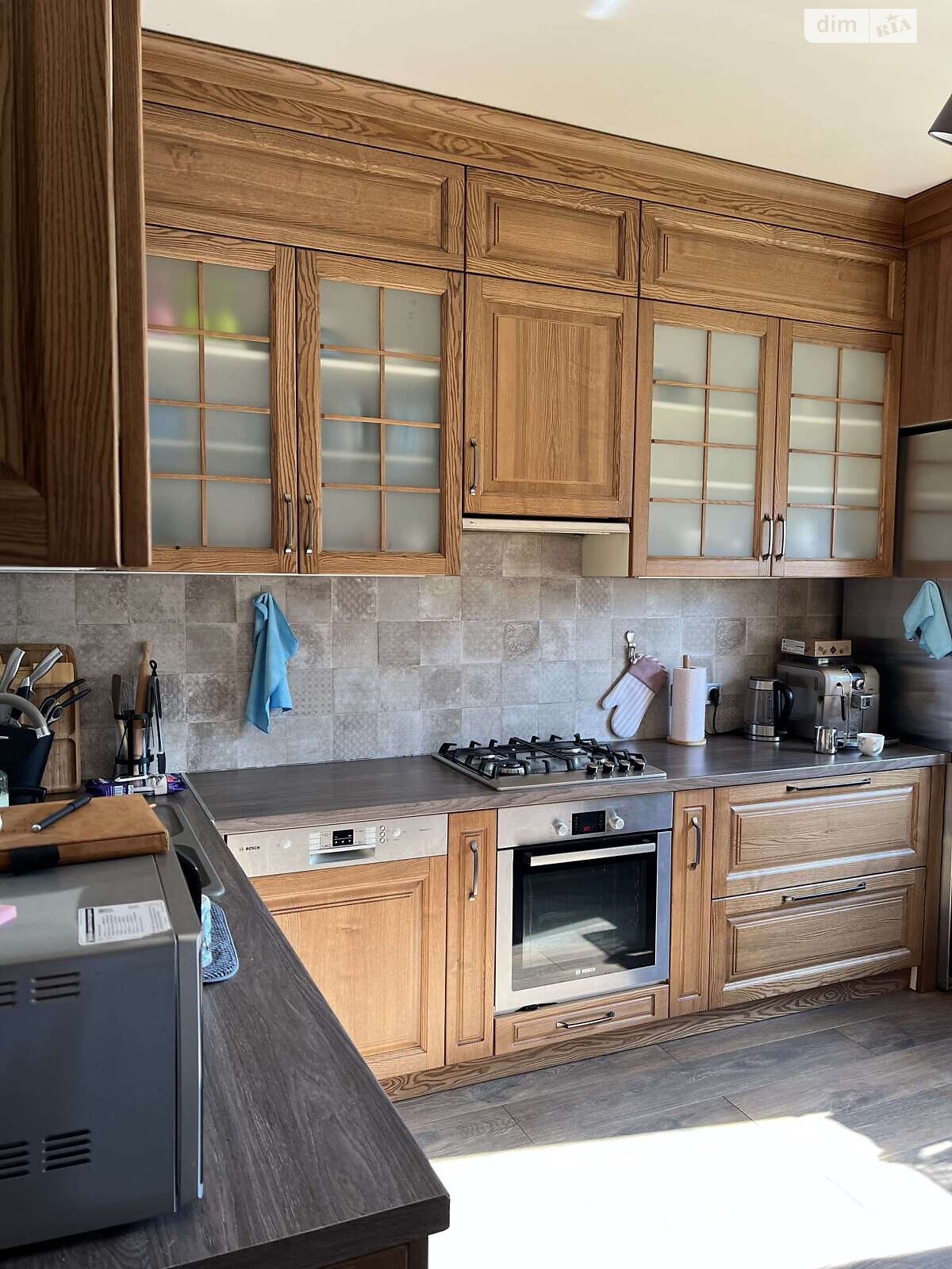 двухэтажный дом с балконом, 316.2 кв. м, кирпич. Продажа в Ровно район Пивзавод фото 1 двухэтажный дом с балконом, 316.2 кв. м, кирпич. Продажа в Ровно район Пивзавод фото 1