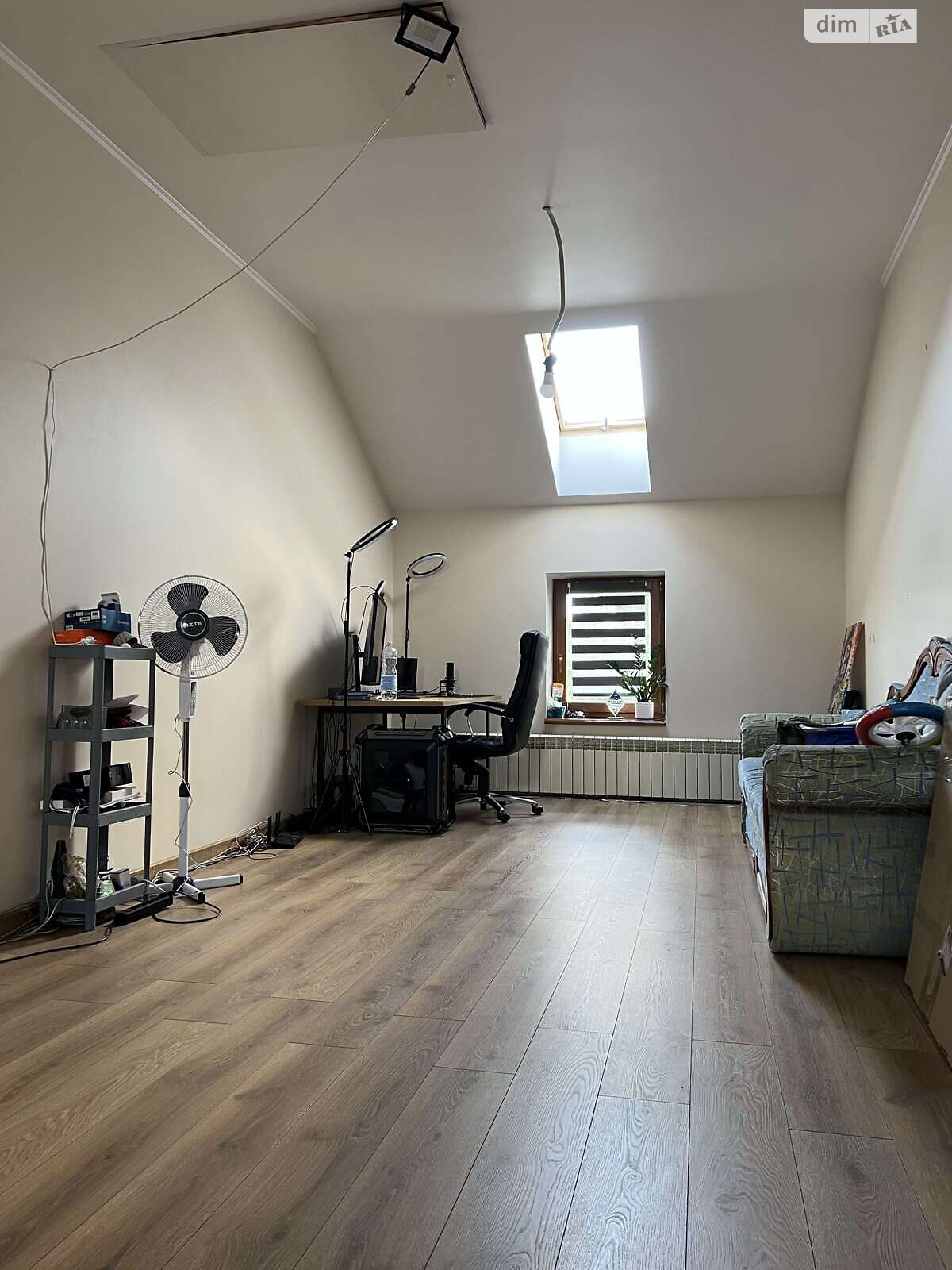 двухэтажный дом с балконом, 316.2 кв. м, кирпич. Продажа в Ровно район Пивзавод фото 1 двухэтажный дом с балконом, 316.2 кв. м, кирпич. Продажа в Ровно район Пивзавод фото 1