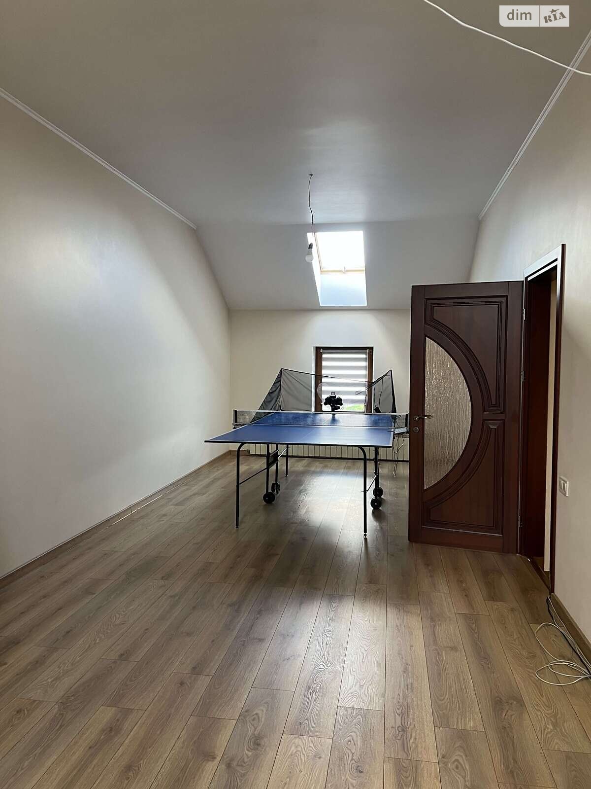 двухэтажный дом с балконом, 316.2 кв. м, кирпич. Продажа в Ровно район Пивзавод фото 1 двухэтажный дом с балконом, 316.2 кв. м, кирпич. Продажа в Ровно район Пивзавод фото 1