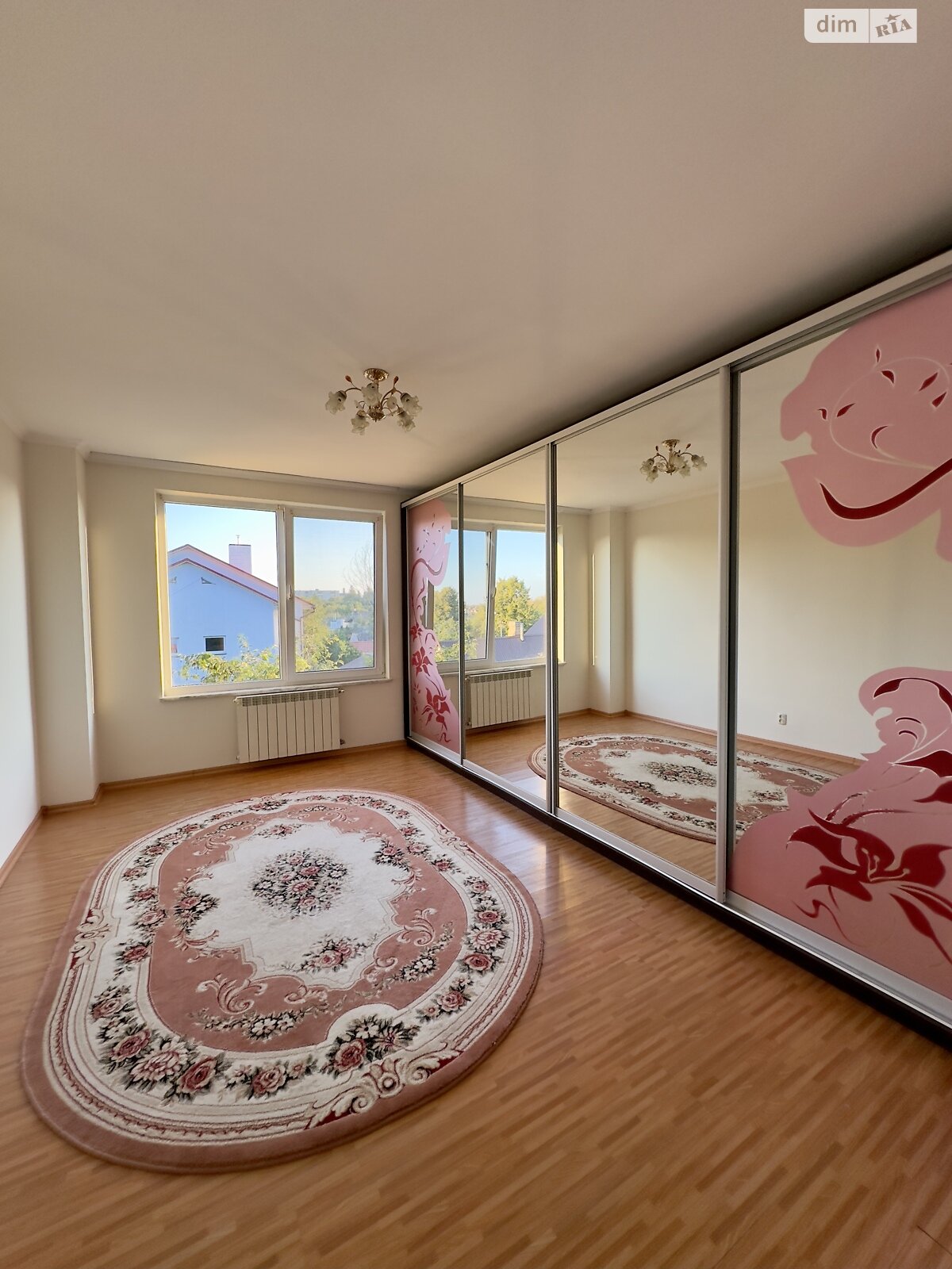 двоповерховий будинок з гаражем, 135 кв. м, пеноблок. Продаж в Рівному, район Пивзавод фото 1