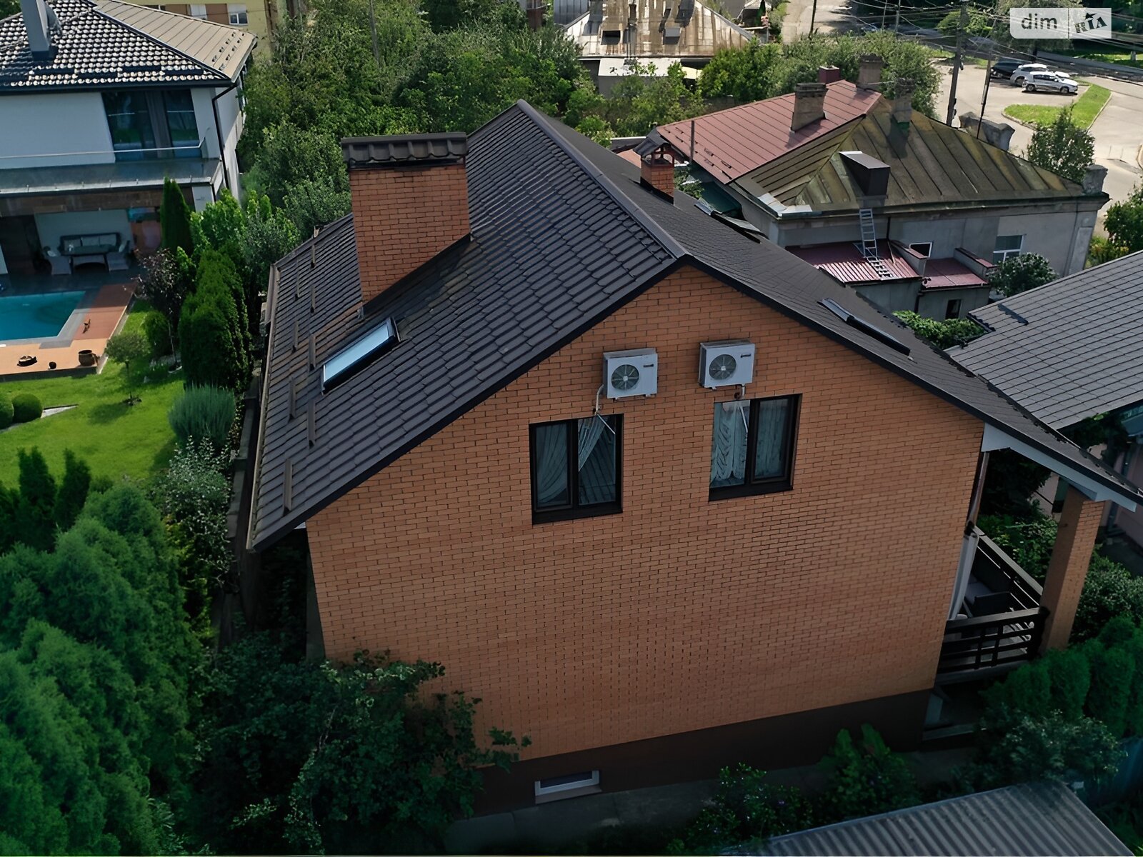 двухэтажный дом с гаражом, 213.9 кв. м, кирпич. Продажа в Ровно район Политон фото 1 двухэтажный дом с гаражом, 213.9 кв. м, кирпич. Продажа в Ровно район Политон фото 1
