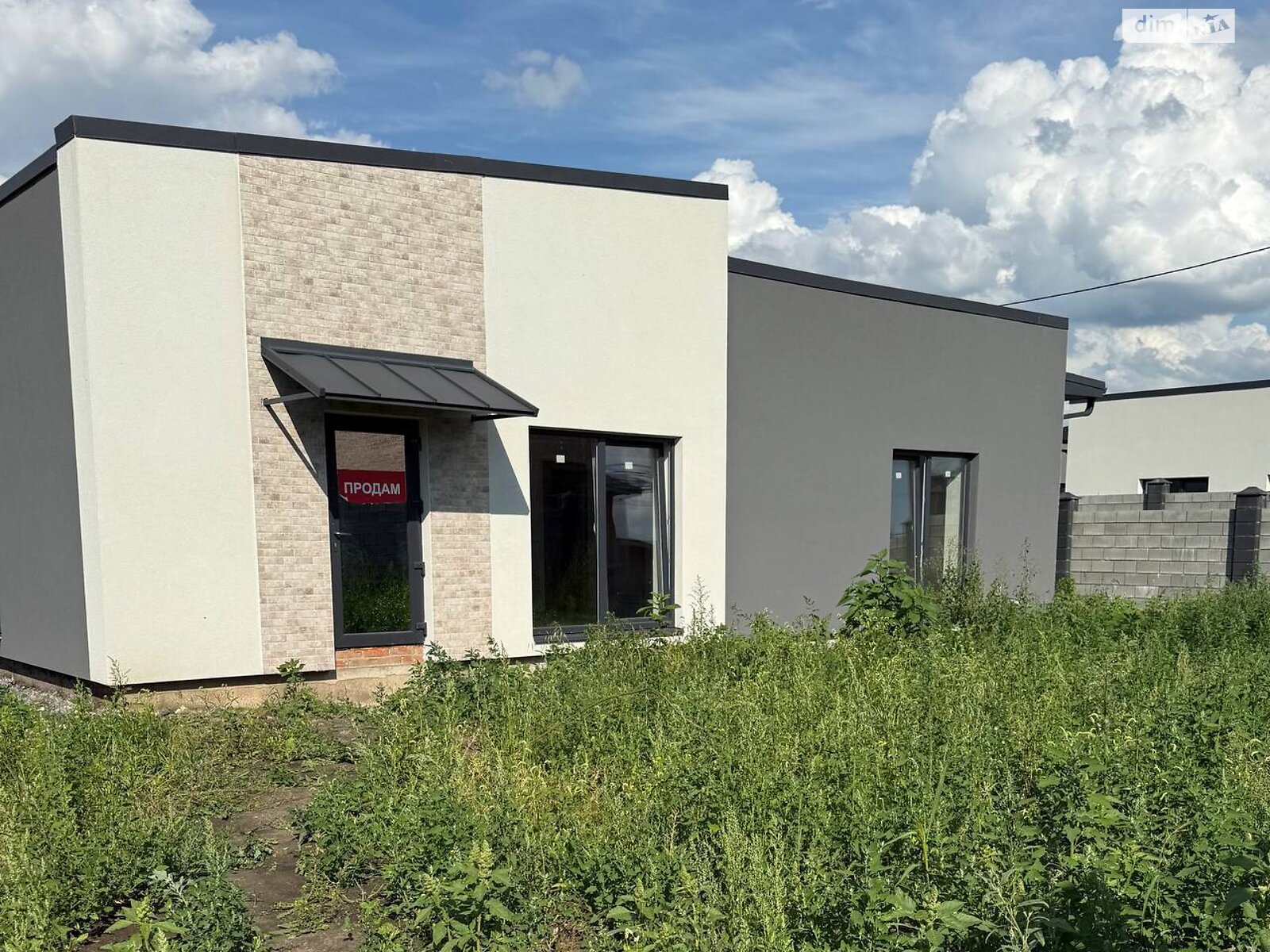 одноэтажный дом, 90 кв. м, кирпич. Продажа в Ровно фото 1