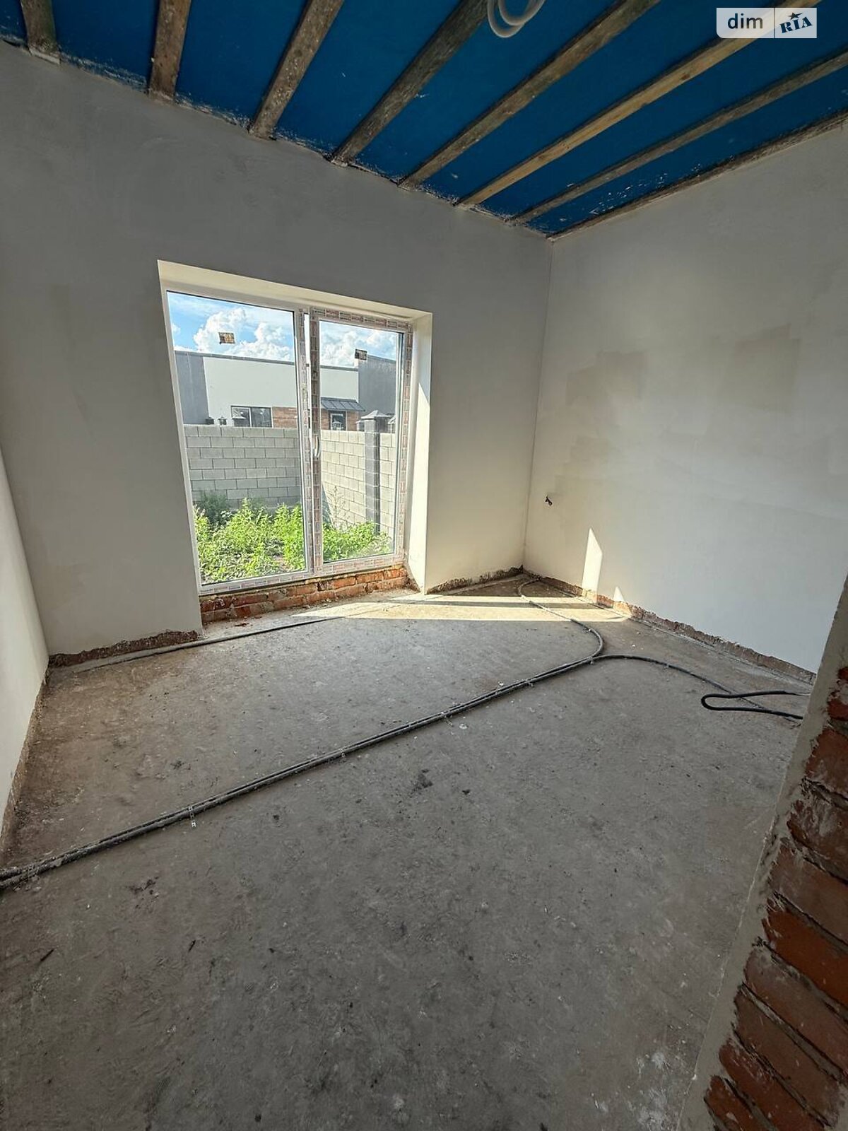 одноэтажный дом, 90 кв. м, кирпич. Продажа в Ровно фото 1