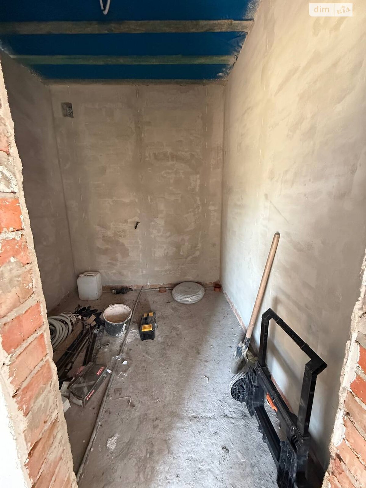 одноэтажный дом, 90 кв. м, кирпич. Продажа в Ровно фото 1