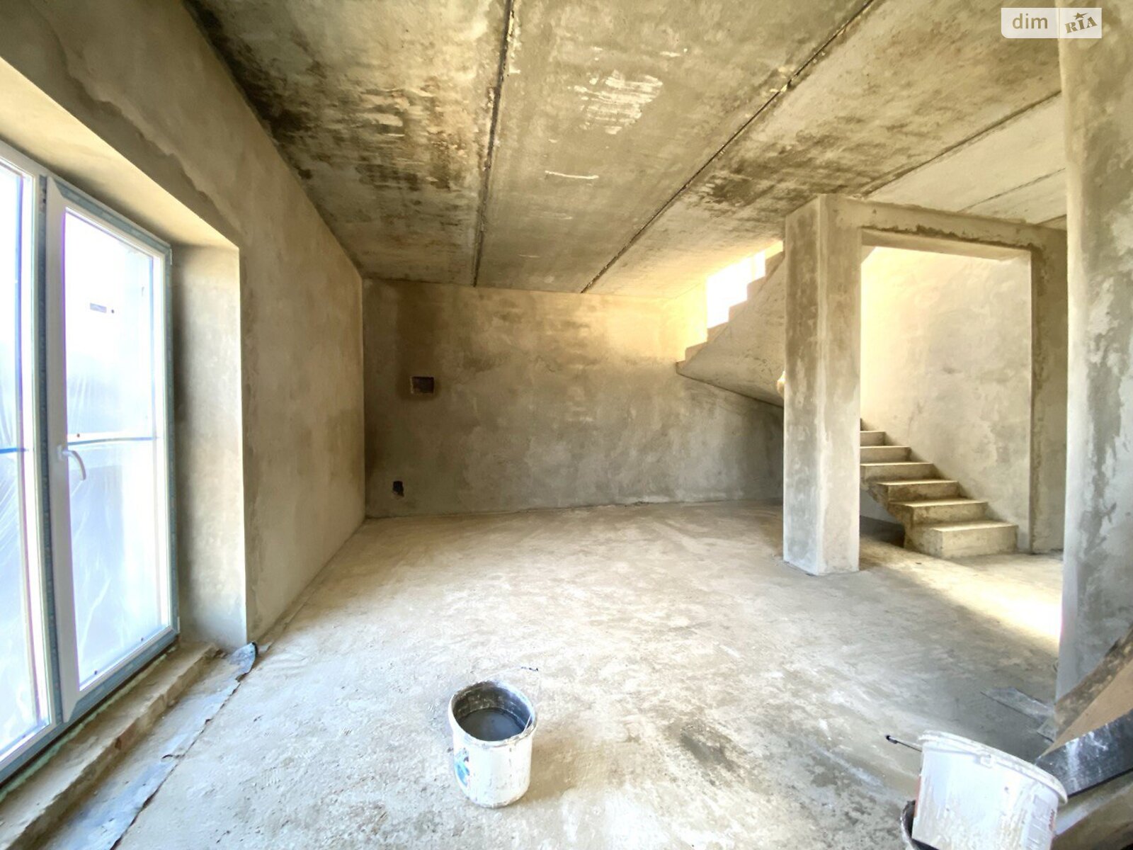 двухэтажный дом с балконом, 136 кв. м, кирпич. Продажа в Ровно район Счастливое фото 1