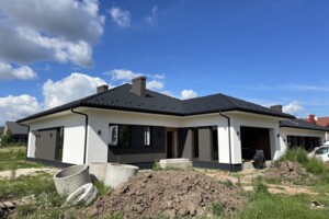 одноповерховий будинок з гаражем, 160 кв. м, кирпич. Продаж в Рівному, район Щасливе фото 2