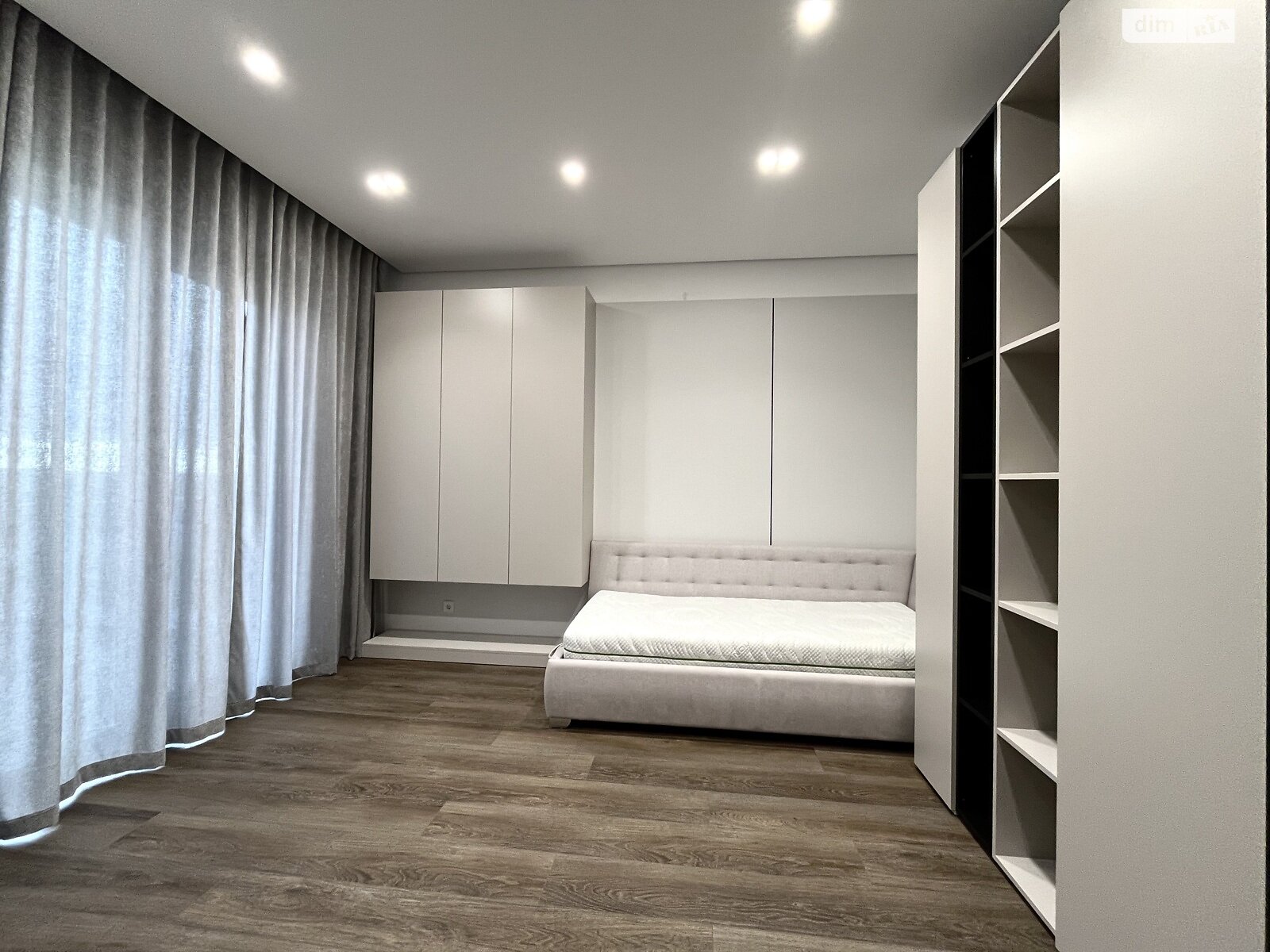 двоповерховий будинок з гаражем, 192 кв. м, цегла. Продаж в Рівному, район Щасливе фото 1 двоповерховий будинок з гаражем, 192 кв. м, цегла. Продаж в Рівному, район Щасливе фото 1