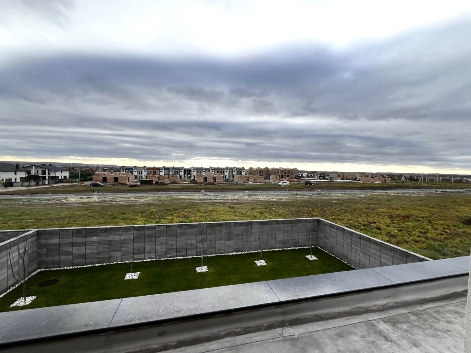 двоповерховий будинок з гаражем, 192 кв. м, цегла. Продаж в Рівному, район Щасливе фото 1 двоповерховий будинок з гаражем, 192 кв. м, цегла. Продаж в Рівному, район Щасливе фото 1