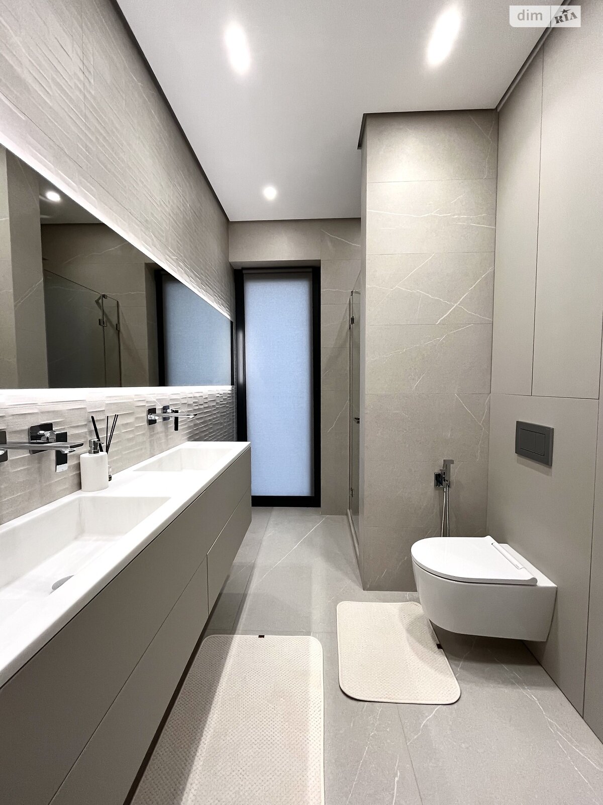 двоповерховий будинок з гаражем, 192 кв. м, цегла. Продаж в Рівному, район Щасливе фото 1 двоповерховий будинок з гаражем, 192 кв. м, цегла. Продаж в Рівному, район Щасливе фото 1