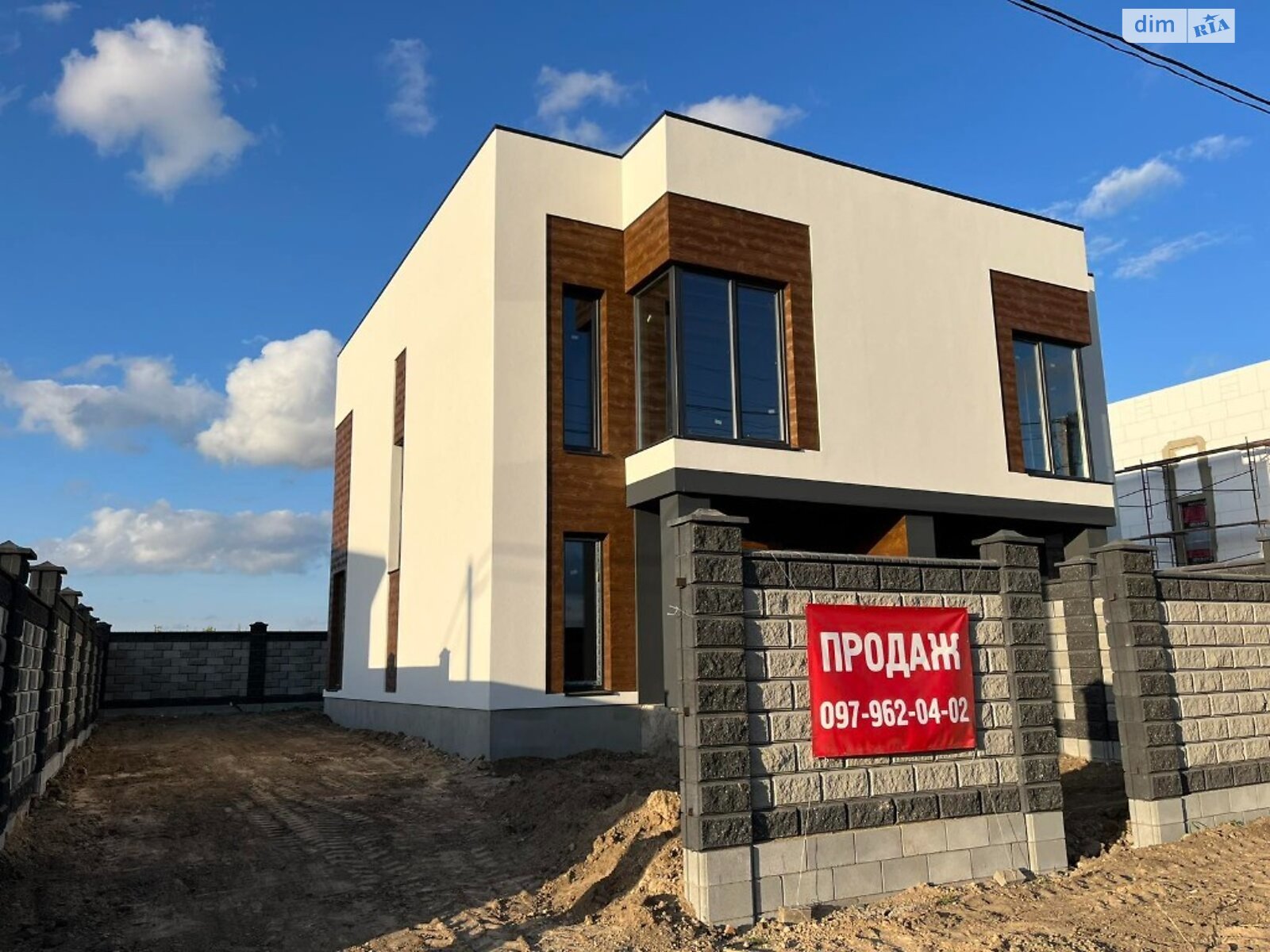 двоповерховий будинок без меблів, 105 кв. м, кирпич. Продаж в Рівному, район Щасливе фото 1