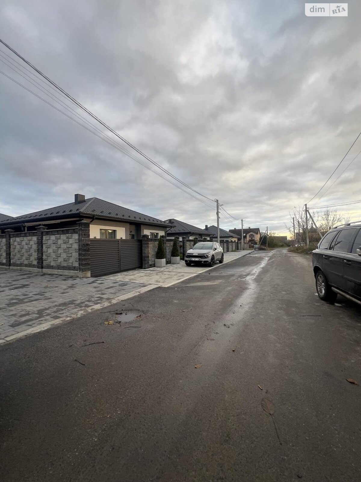 одноэтажный дом, 115 кв. м, кирпич. Продажа в Ровно район Счастливое фото 1