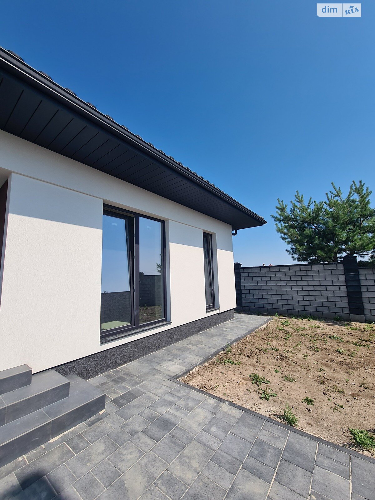 одноповерховий будинок, 126 кв. м, цегла. Продаж в Рівному, район Щасливе фото 1