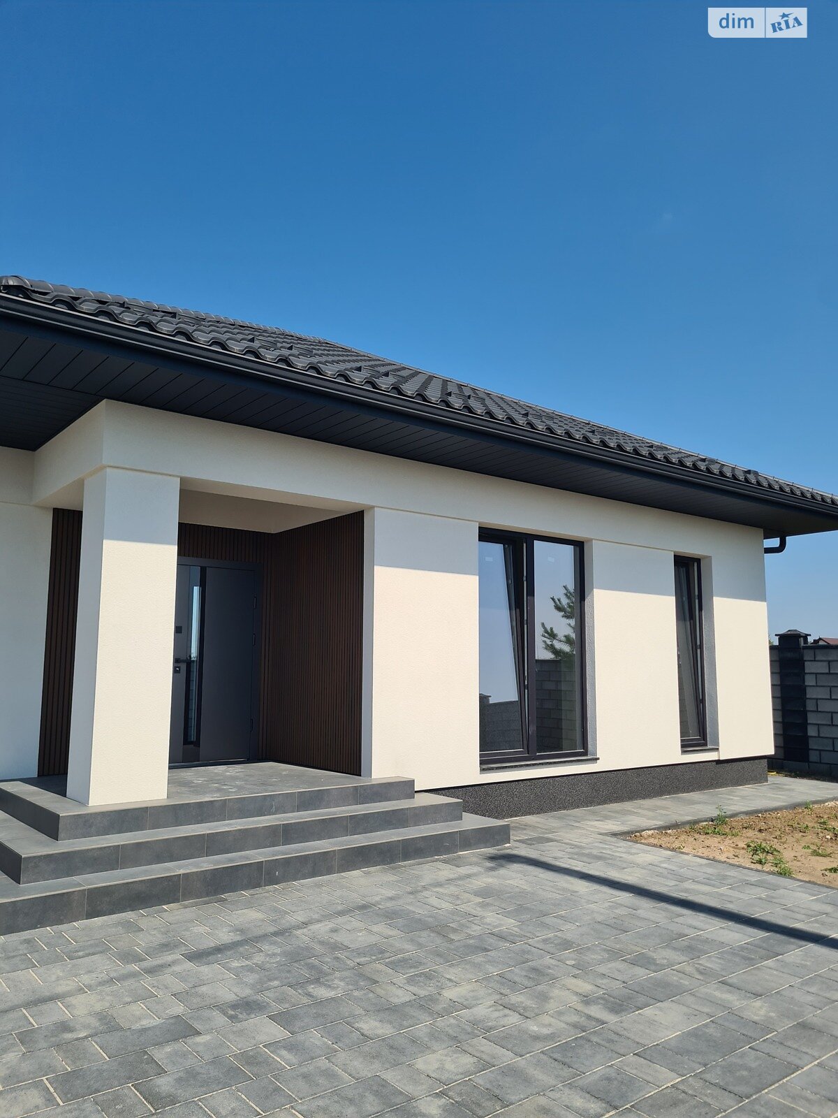 одноповерховий будинок, 126 кв. м, цегла. Продаж в Рівному, район Щасливе фото 1