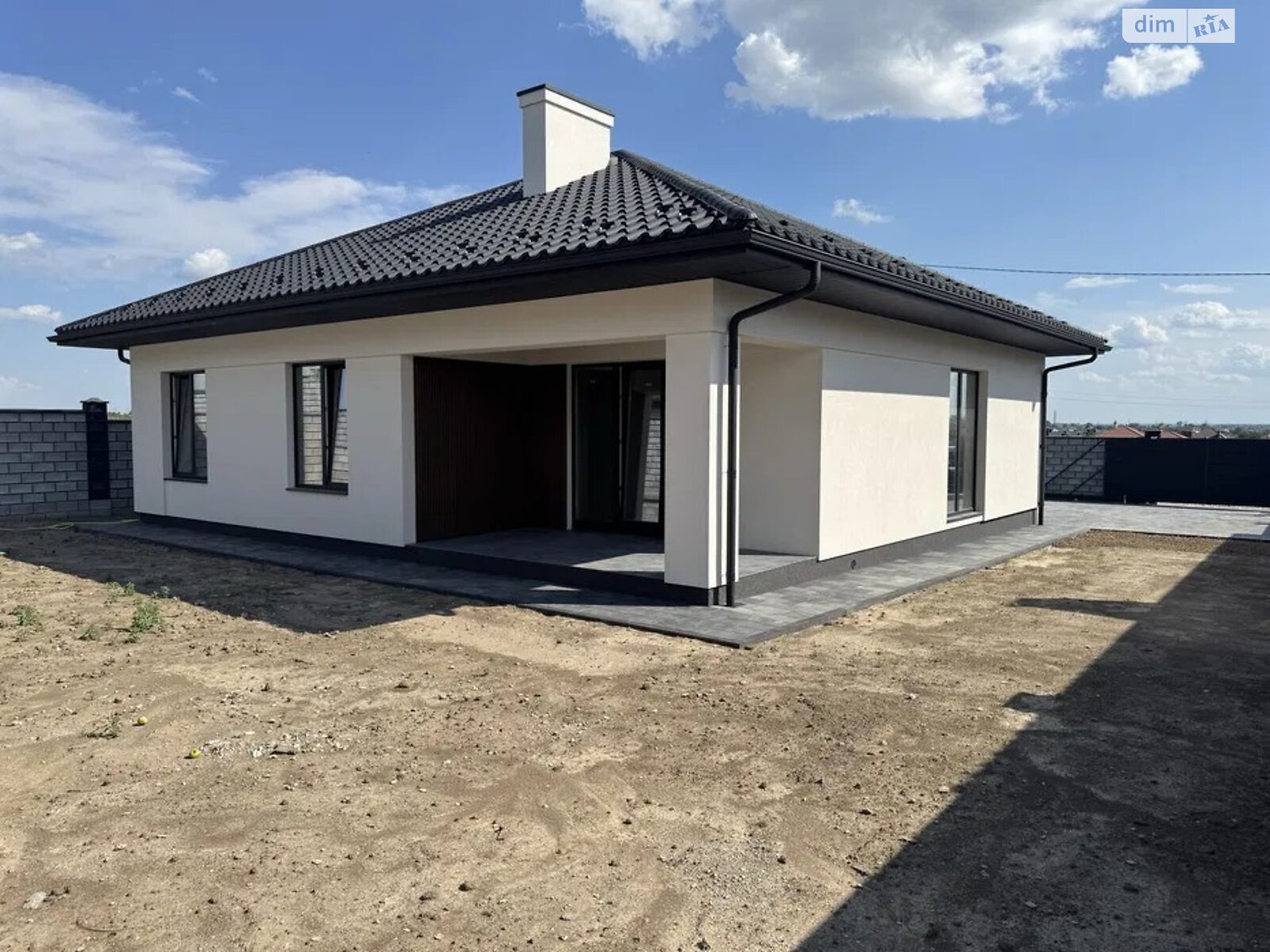 одноповерховий будинок, 126 кв. м, цегла. Продаж в Рівному, район Щасливе фото 1