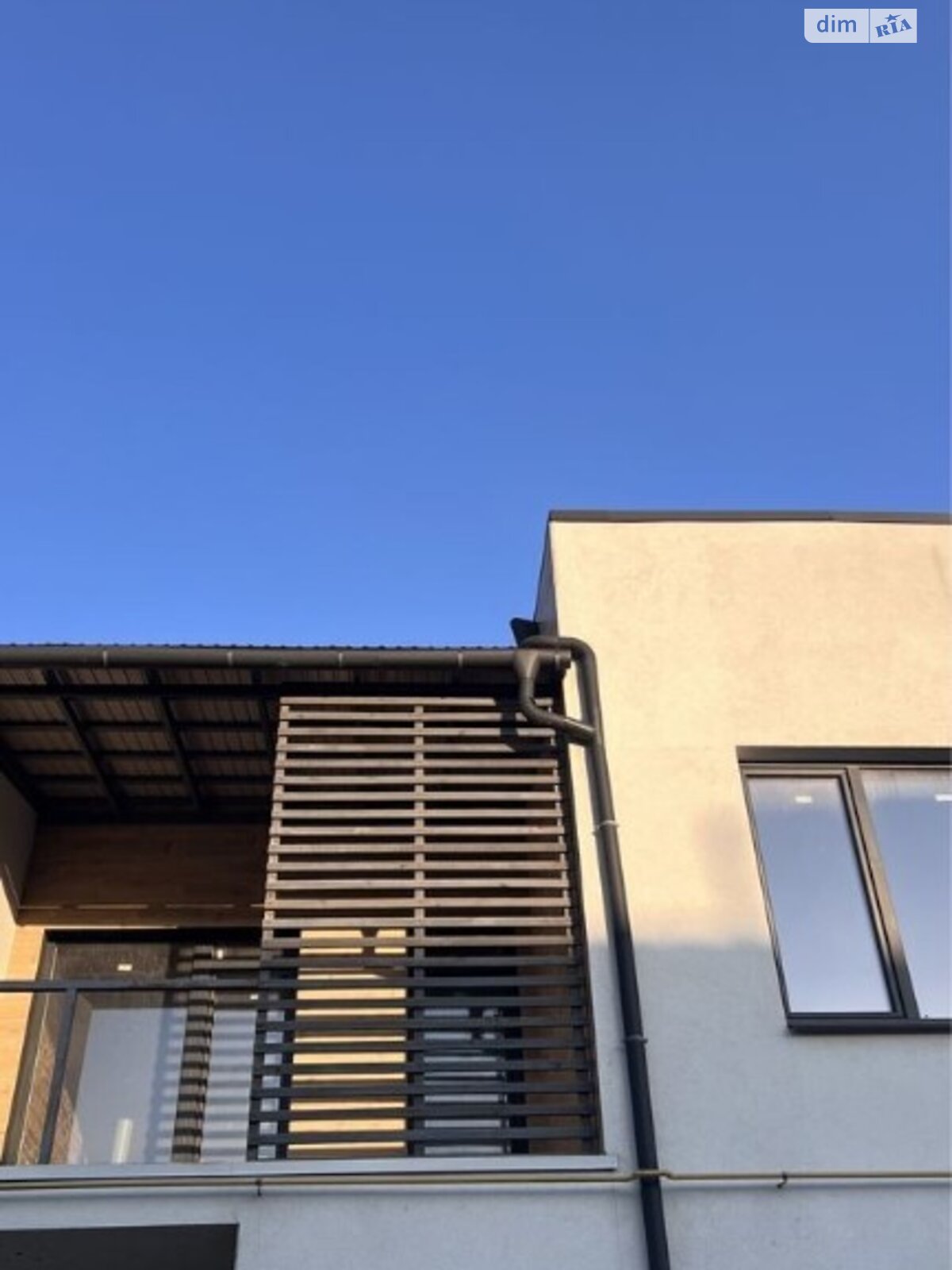 двухэтажный дом с балконом, 123 кв. м, кирпич. Продажа в Ровно район Счастливое фото 1