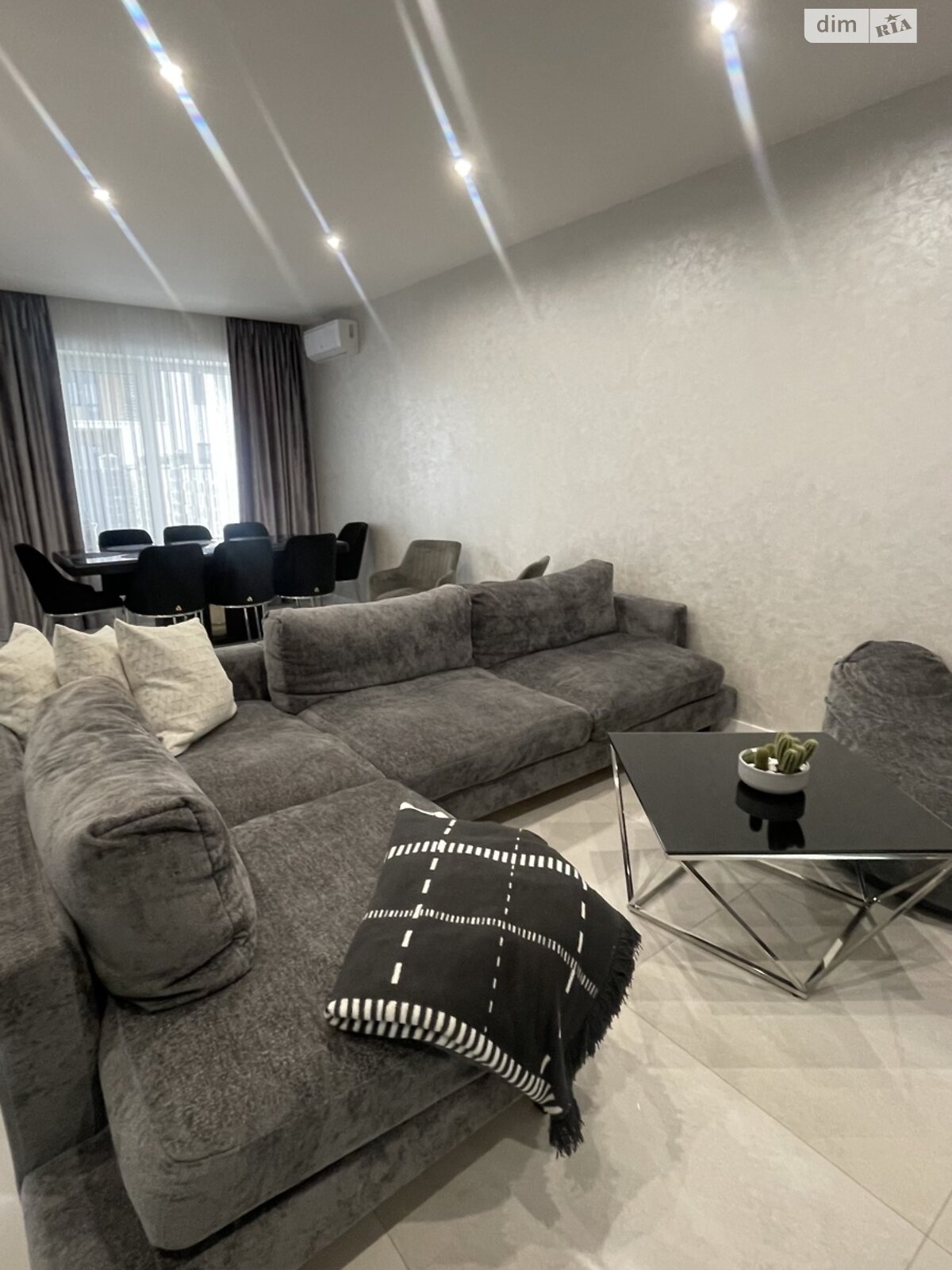 триповерховий будинок, 133.9 кв. м, цегла. Продаж в Рівному, район Щасливе фото 1 триповерховий будинок, 133.9 кв. м, цегла. Продаж в Рівному, район Щасливе фото 1