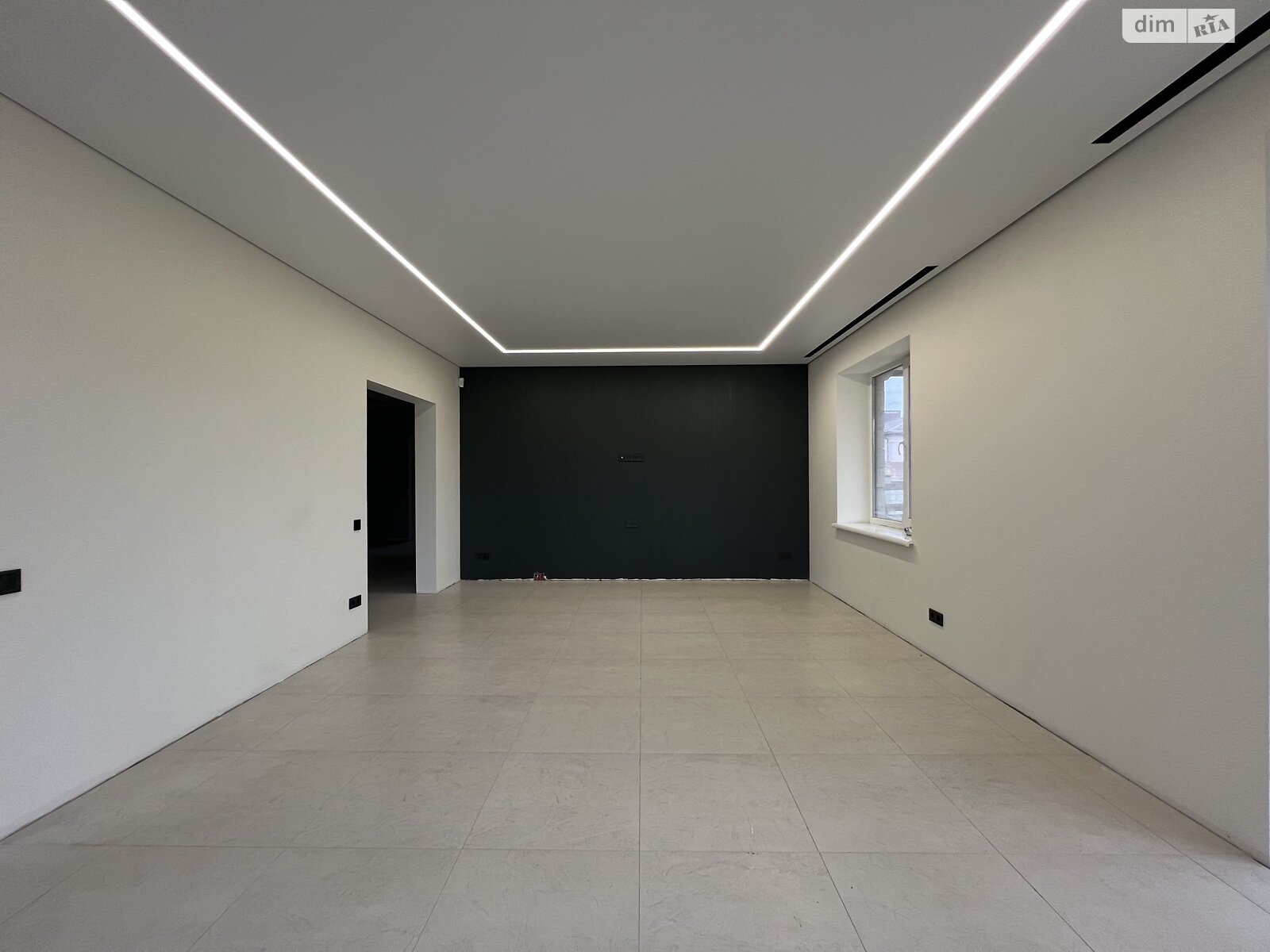 одноэтажный дом с гаражом, 161 кв. м, кирпич. Продажа в Ровно район Северный фото 1