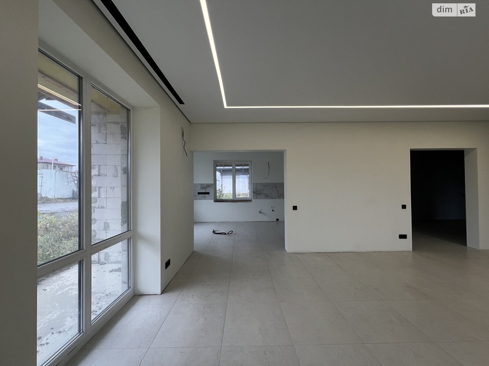 одноэтажный дом с гаражом, 161 кв. м, кирпич. Продажа в Ровно район Северный фото 1