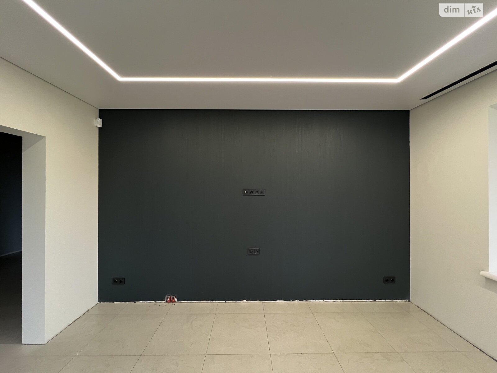 одноэтажный дом с гаражом, 161 кв. м, кирпич. Продажа в Ровно район Северный фото 1