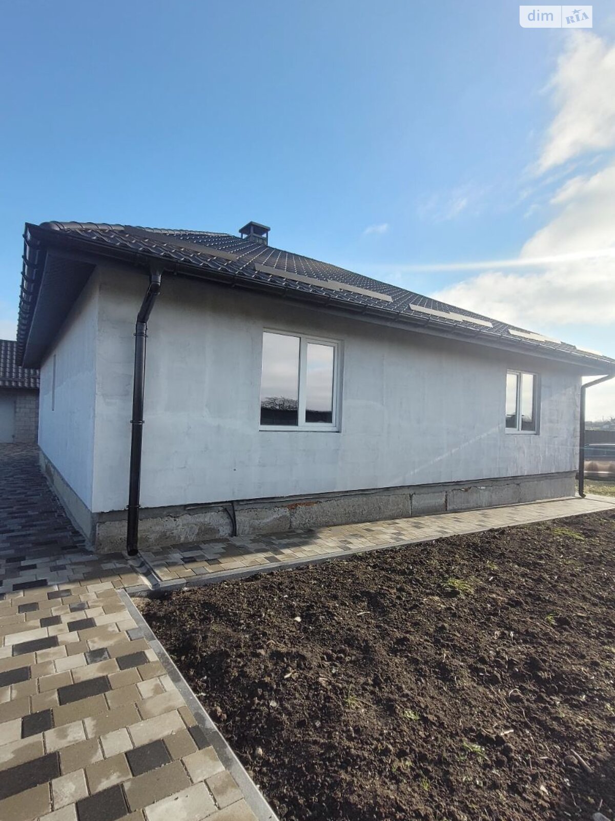 одноэтажный дом с гаражом, 90 кв. м, кирпич. Продажа в Ровно фото 1 одноэтажный дом с гаражом, 90 кв. м, кирпич. Продажа в Ровно фото 1