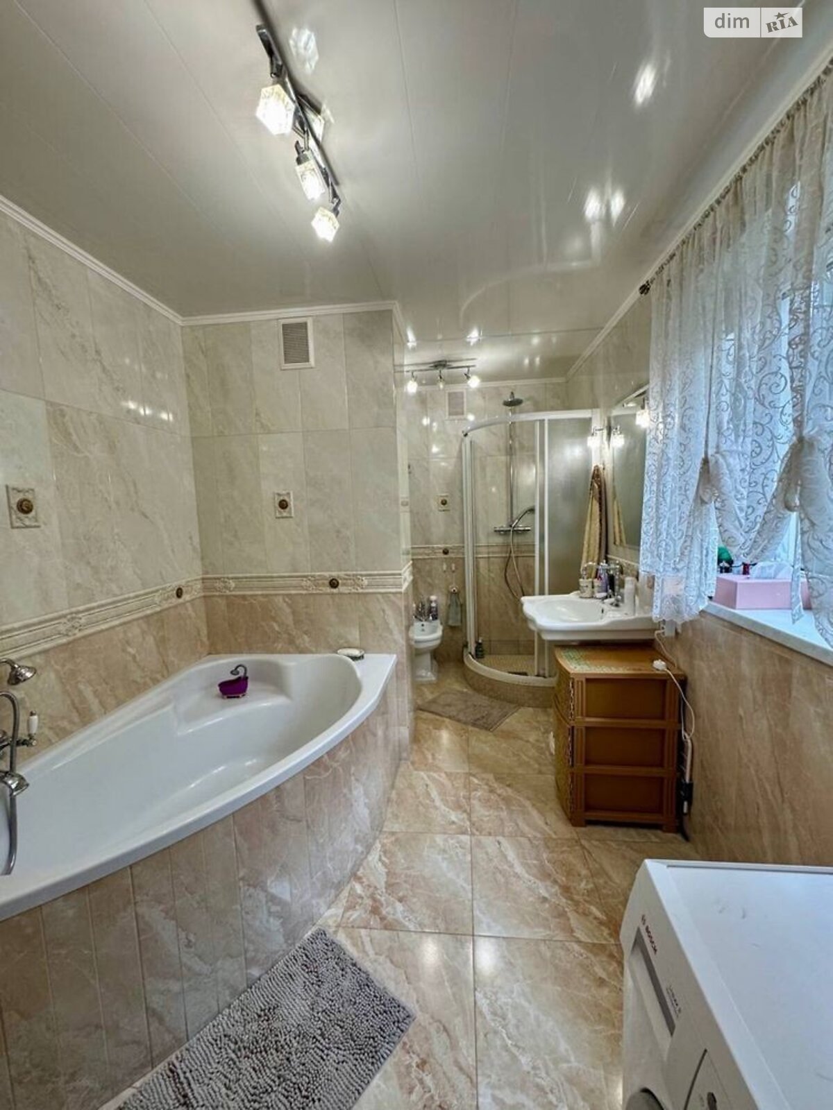 одноповерховий будинок з гаражем, 116 кв. м, цегла. Продаж в Рівному, район Центр фото 1 одноповерховий будинок з гаражем, 116 кв. м, цегла. Продаж в Рівному, район Центр фото 1