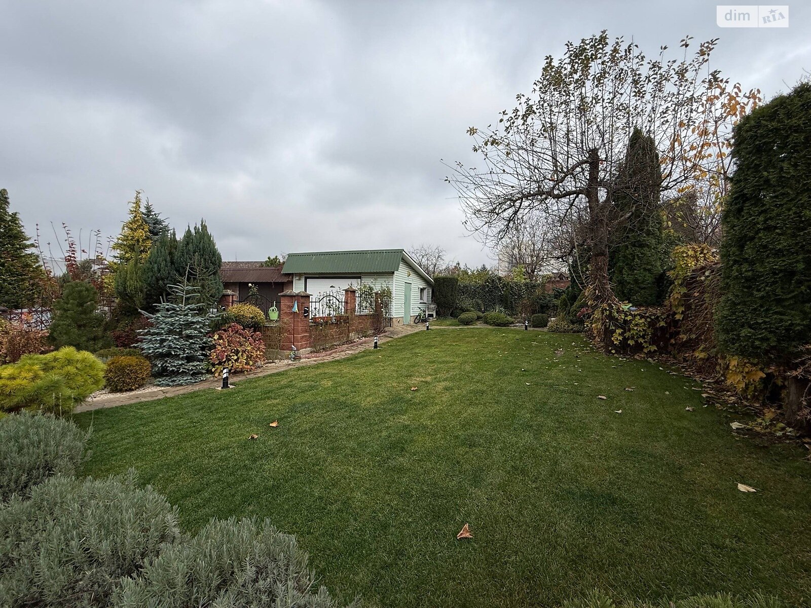 одноповерховий будинок з гаражем, 116 кв. м, цегла. Продаж в Рівному, район Центр фото 1 одноповерховий будинок з гаражем, 116 кв. м, цегла. Продаж в Рівному, район Центр фото 1