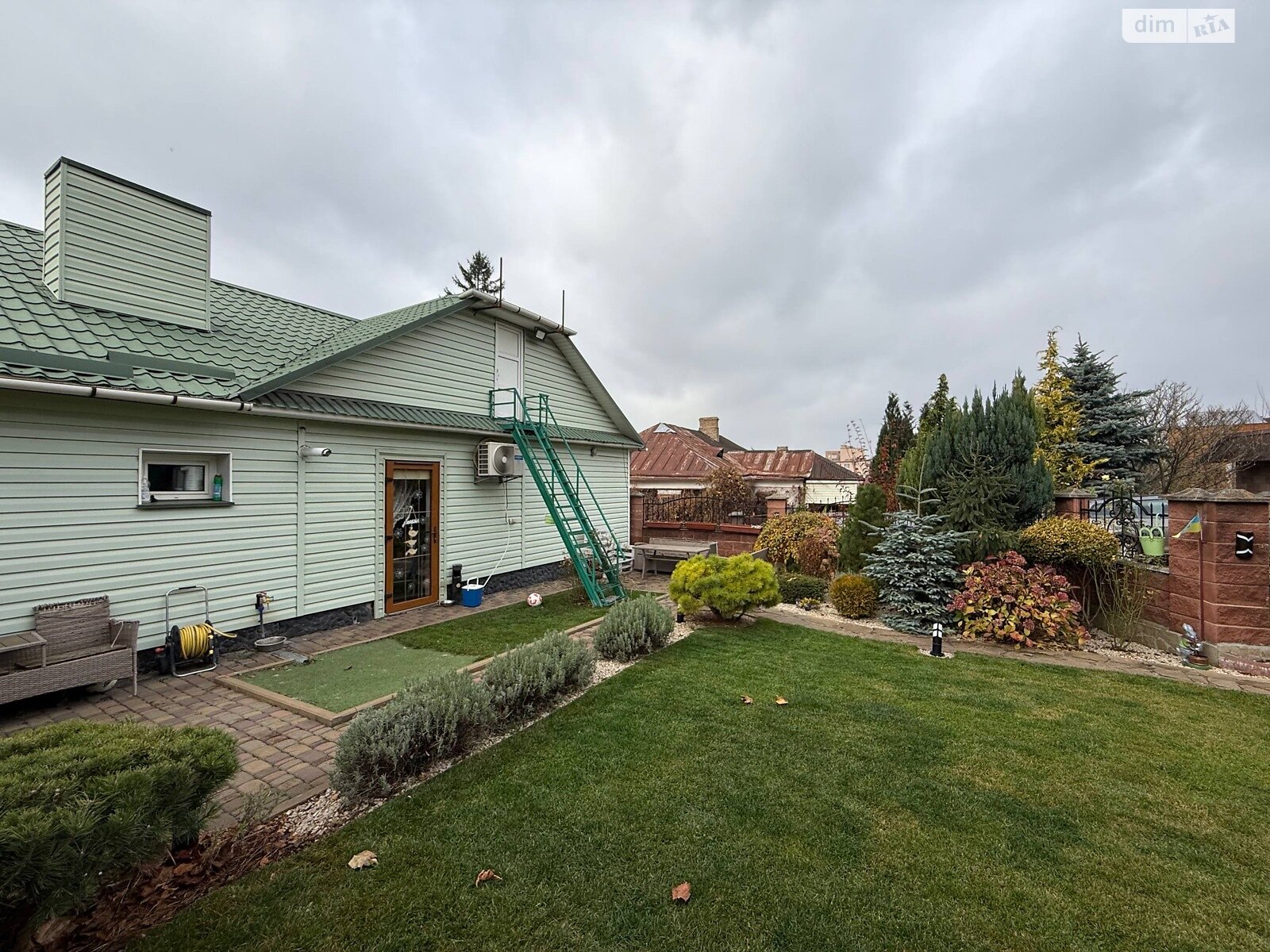 одноповерховий будинок з гаражем, 116 кв. м, цегла. Продаж в Рівному, район Центр фото 1 одноповерховий будинок з гаражем, 116 кв. м, цегла. Продаж в Рівному, район Центр фото 1