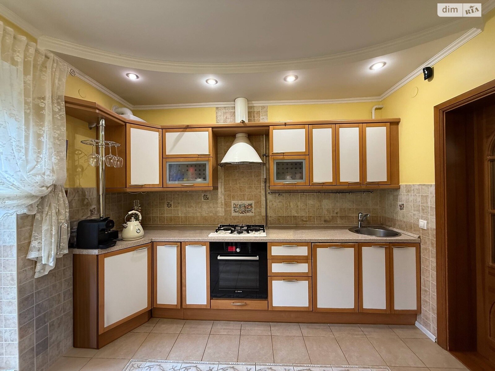 одноповерховий будинок з гаражем, 116 кв. м, цегла. Продаж в Рівному, район Центр фото 1 одноповерховий будинок з гаражем, 116 кв. м, цегла. Продаж в Рівному, район Центр фото 1