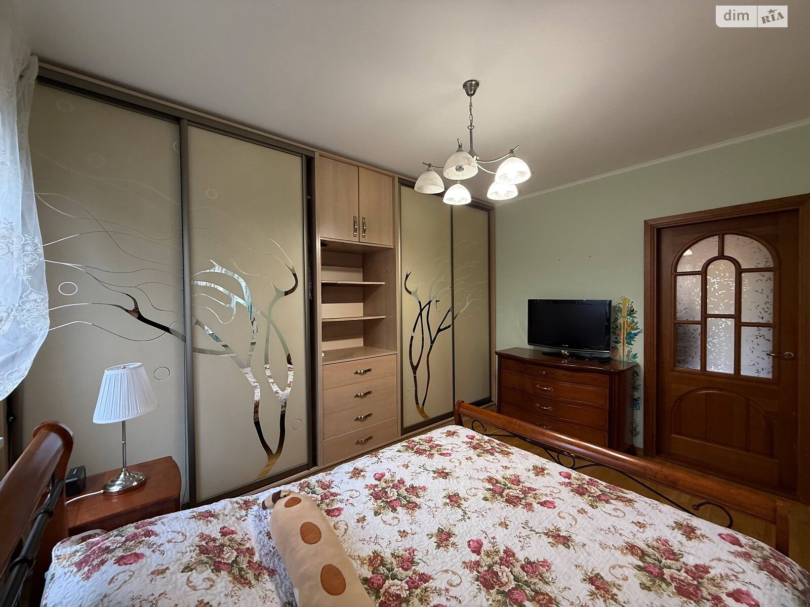 одноповерховий будинок з гаражем, 116 кв. м, цегла. Продаж в Рівному, район Центр фото 1 одноповерховий будинок з гаражем, 116 кв. м, цегла. Продаж в Рівному, район Центр фото 1