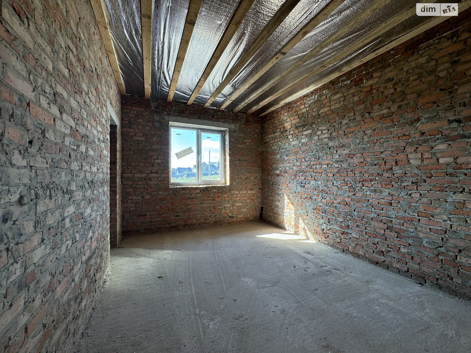 одноэтажный дом, 80 кв. м, кирпич. Продажа в Ровно фото 1 одноэтажный дом, 80 кв. м, кирпич. Продажа в Ровно фото 1