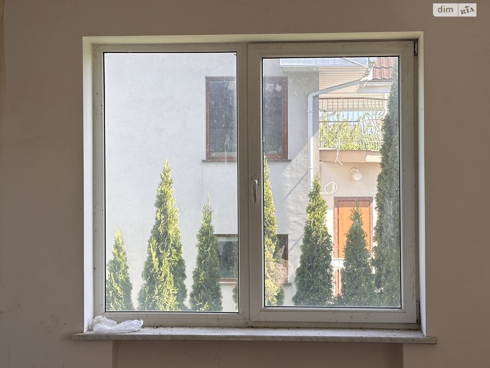 триповерховий будинок, 300 кв. м, цегла. Продаж в Рівному, район Царське село фото 1 триповерховий будинок, 300 кв. м, цегла. Продаж в Рівному, район Царське село фото 1