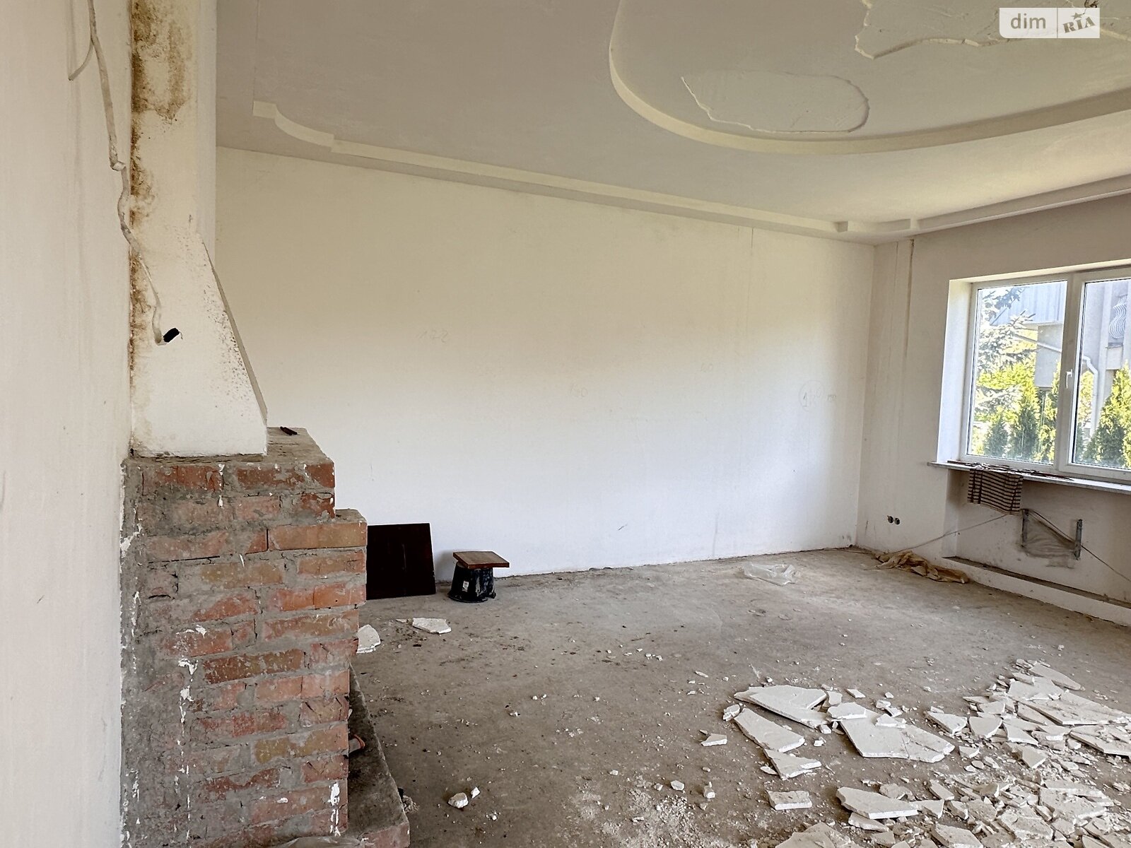 триповерховий будинок, 300 кв. м, цегла. Продаж в Рівному, район Царське село фото 1 триповерховий будинок, 300 кв. м, цегла. Продаж в Рівному, район Царське село фото 1