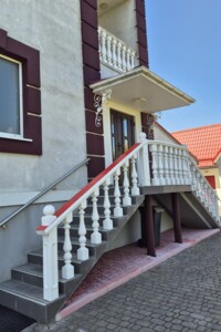 двухэтажный дом с гаражом, 360 кв. м, кирпич. Продажа в Ровно район Царское село фото 2