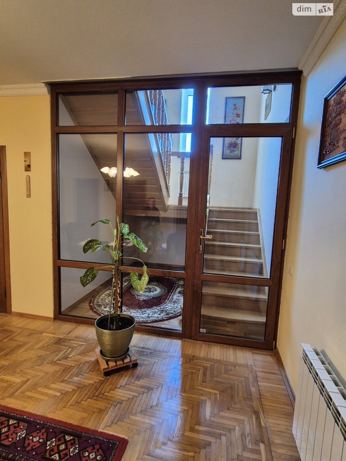 двухэтажный дом с гаражом, 360 кв. м, кирпич. Продажа в Ровно район Царское село фото 1 двухэтажный дом с гаражом, 360 кв. м, кирпич. Продажа в Ровно район Царское село фото 1