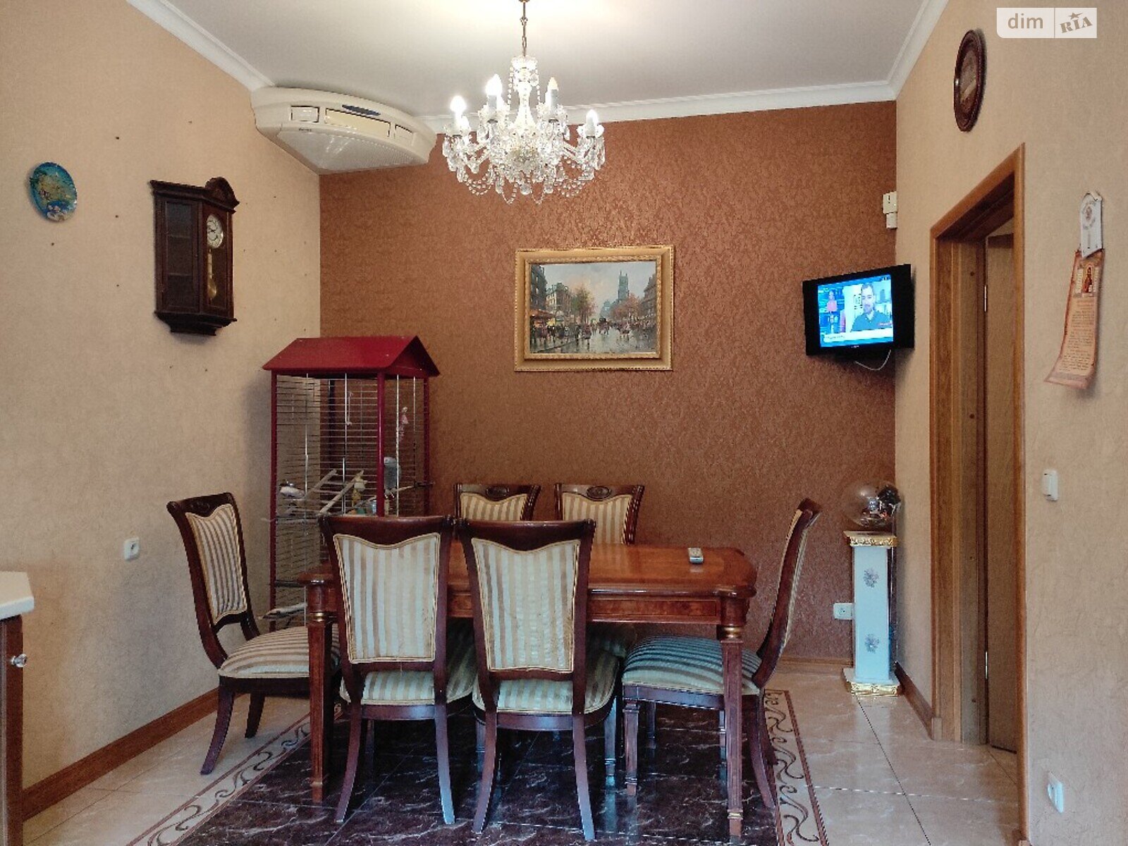 двухэтажный дом, 285 кв. м, кирпич. Продажа в Ровно район Центр фото 1