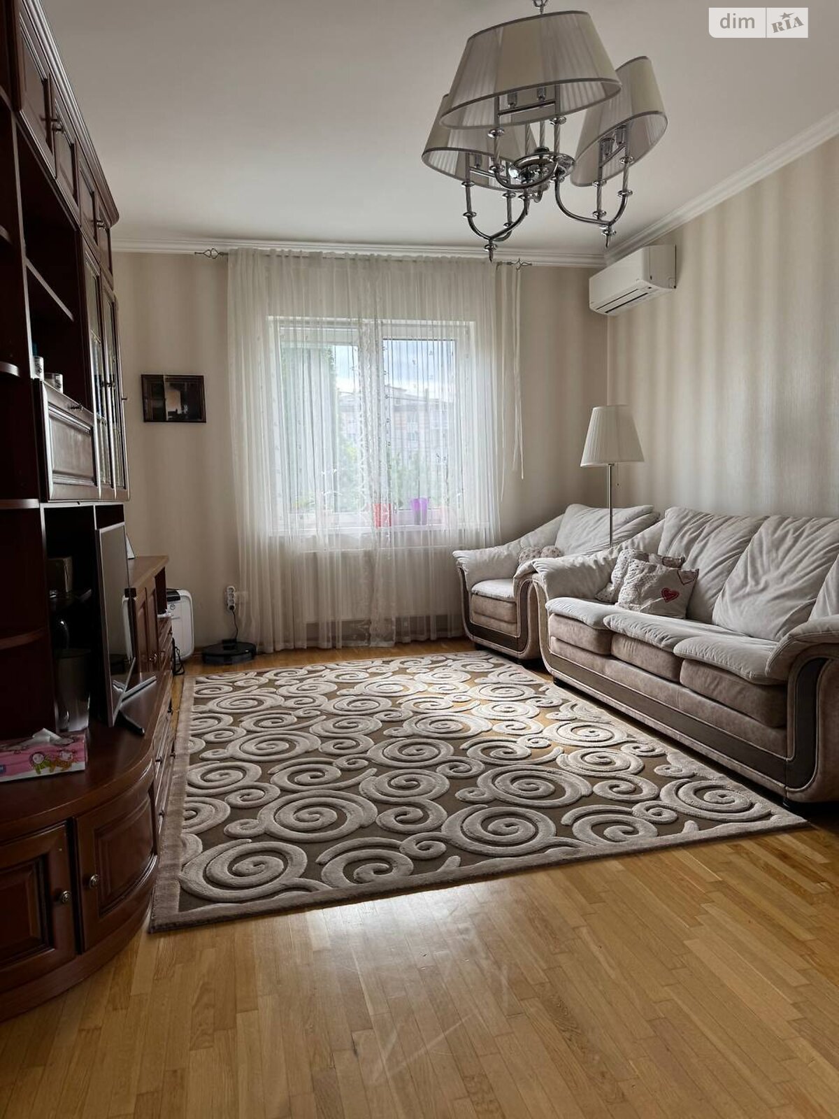 одноповерховий будинок з гаражем, 115 кв. м, цегла. Продаж в Рівному, район Центр фото 1 одноповерховий будинок з гаражем, 115 кв. м, цегла. Продаж в Рівному, район Центр фото 1