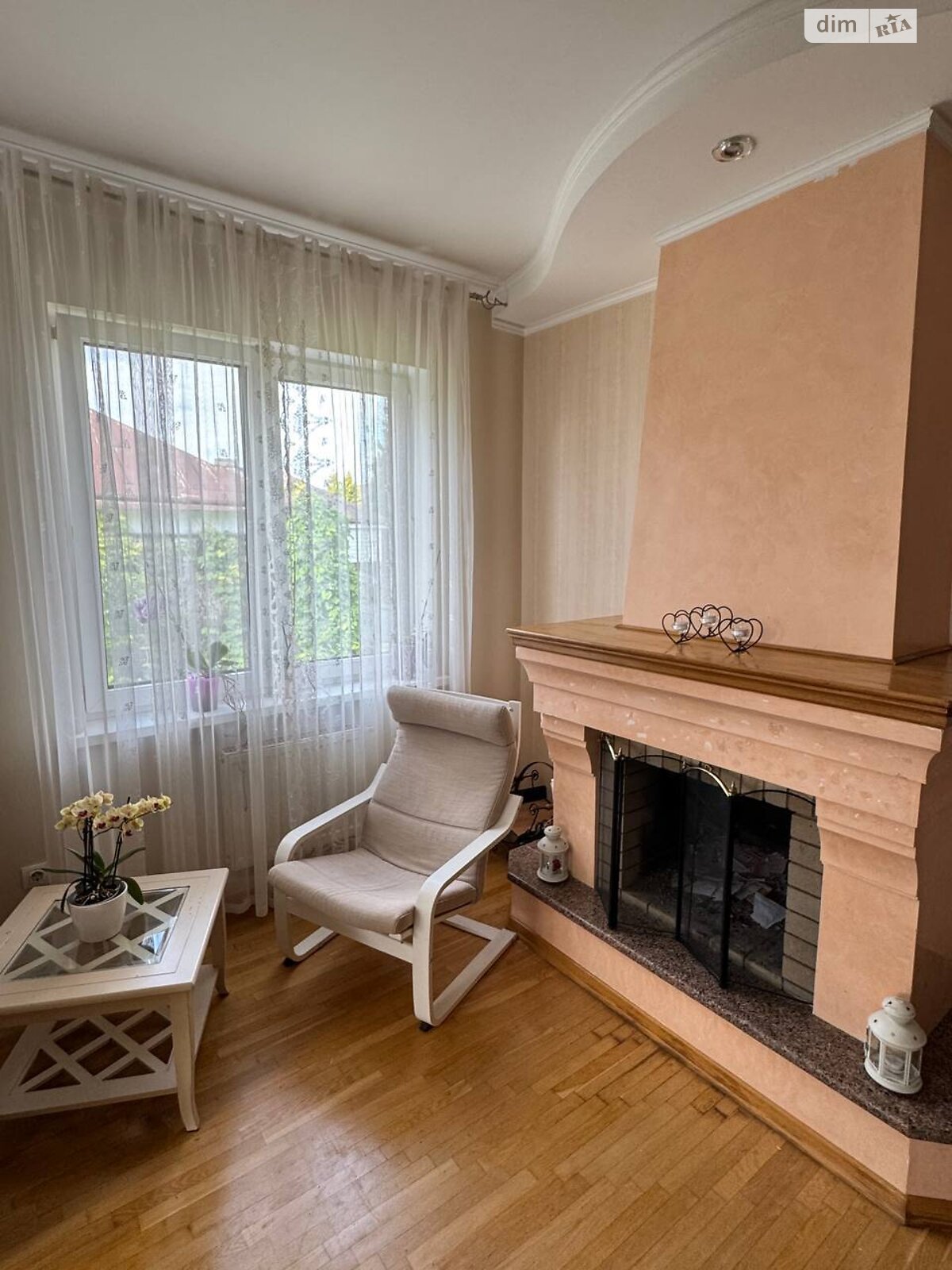 одноповерховий будинок з гаражем, 115 кв. м, цегла. Продаж в Рівному, район Центр фото 1 одноповерховий будинок з гаражем, 115 кв. м, цегла. Продаж в Рівному, район Центр фото 1