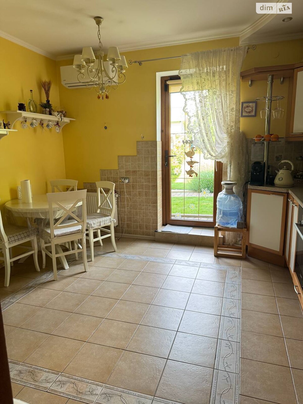 одноповерховий будинок з гаражем, 115 кв. м, цегла. Продаж в Рівному, район Центр фото 1 одноповерховий будинок з гаражем, 115 кв. м, цегла. Продаж в Рівному, район Центр фото 1