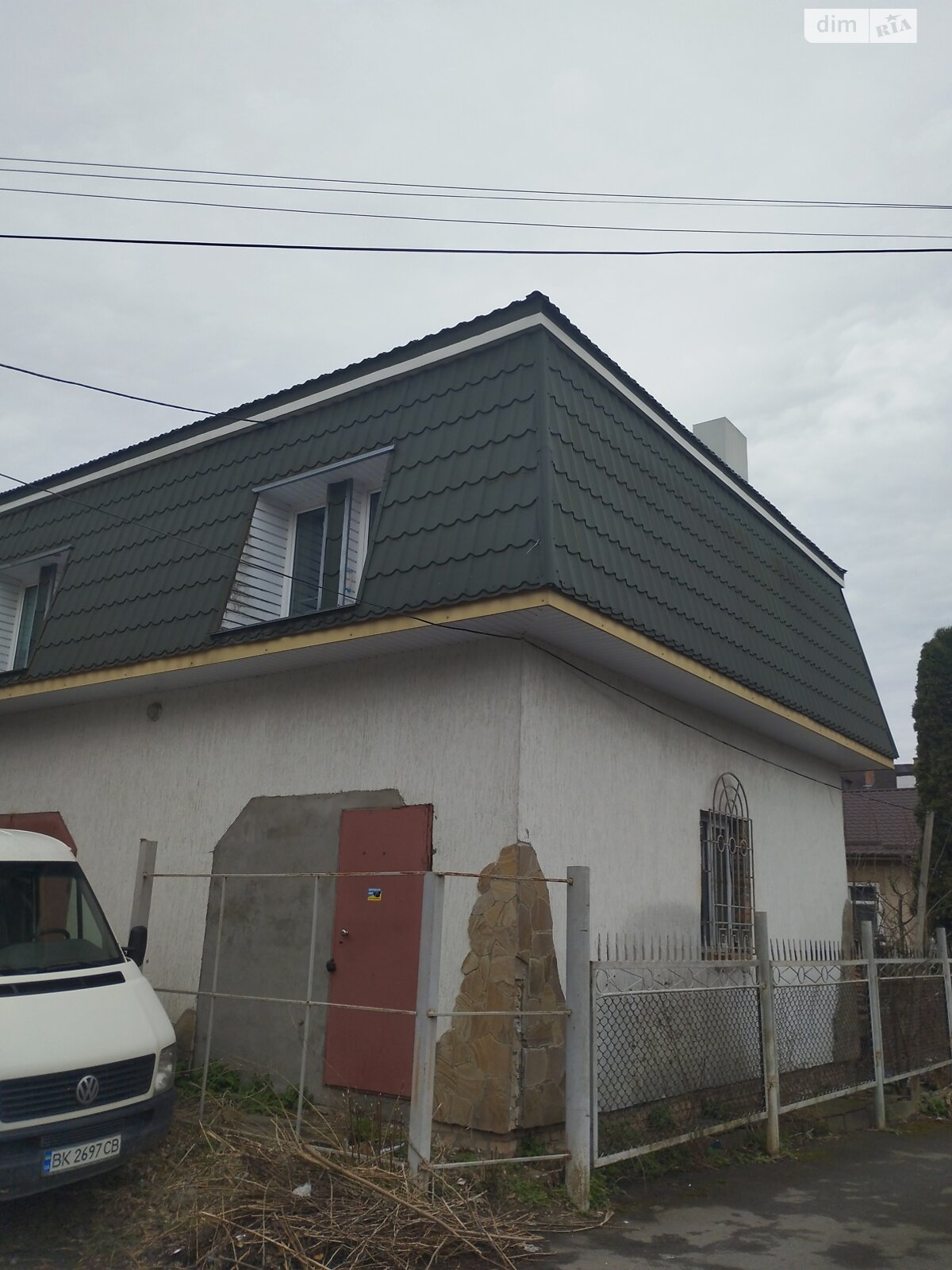 трехэтажный дом, 170 кв. м, кирпич. Продажа в Ровно район Центр фото 1