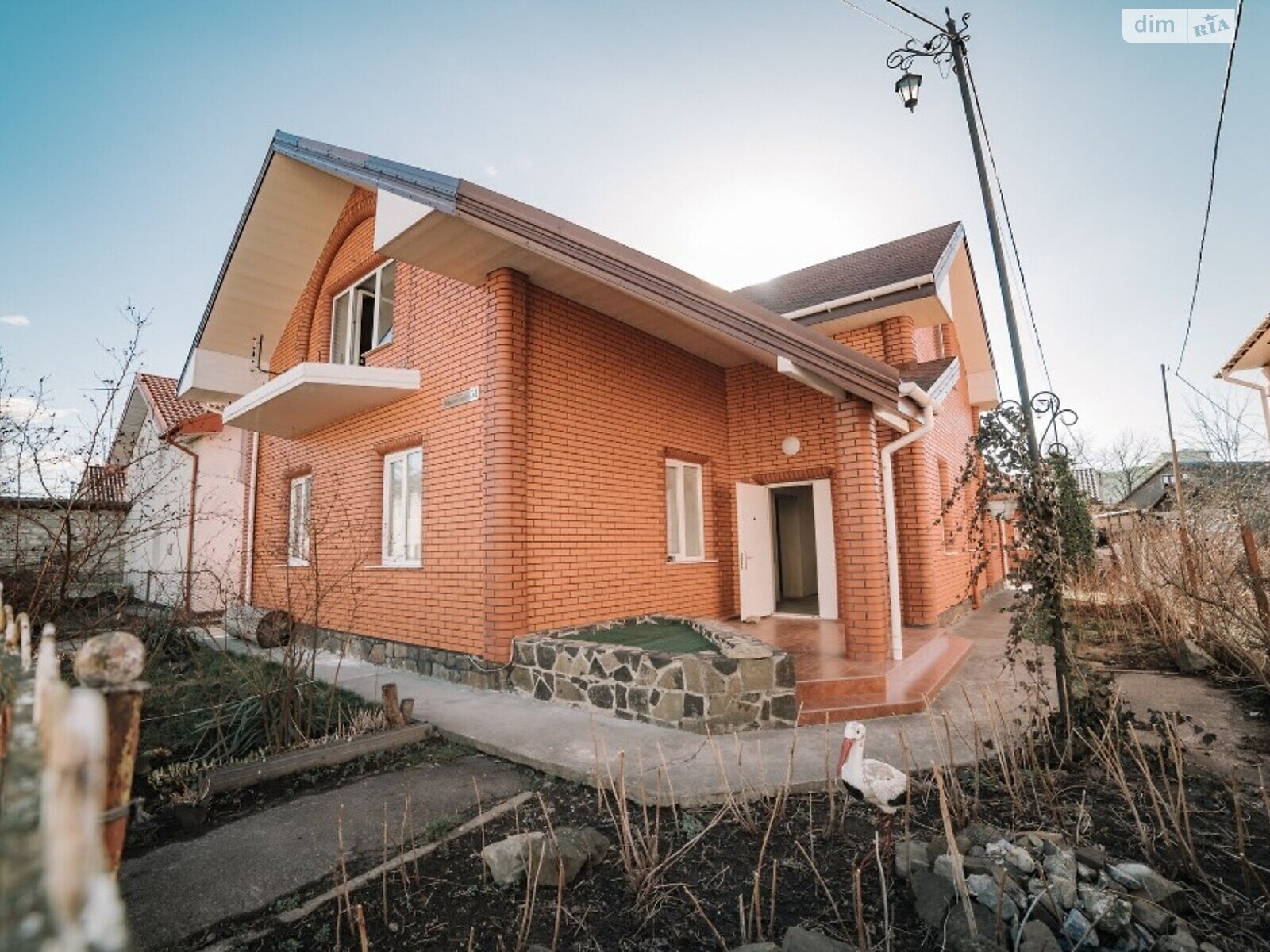 двухэтажный дом с мансардой, 215 кв. м, кирпич. Продажа в Ровно район Боярка фото 1