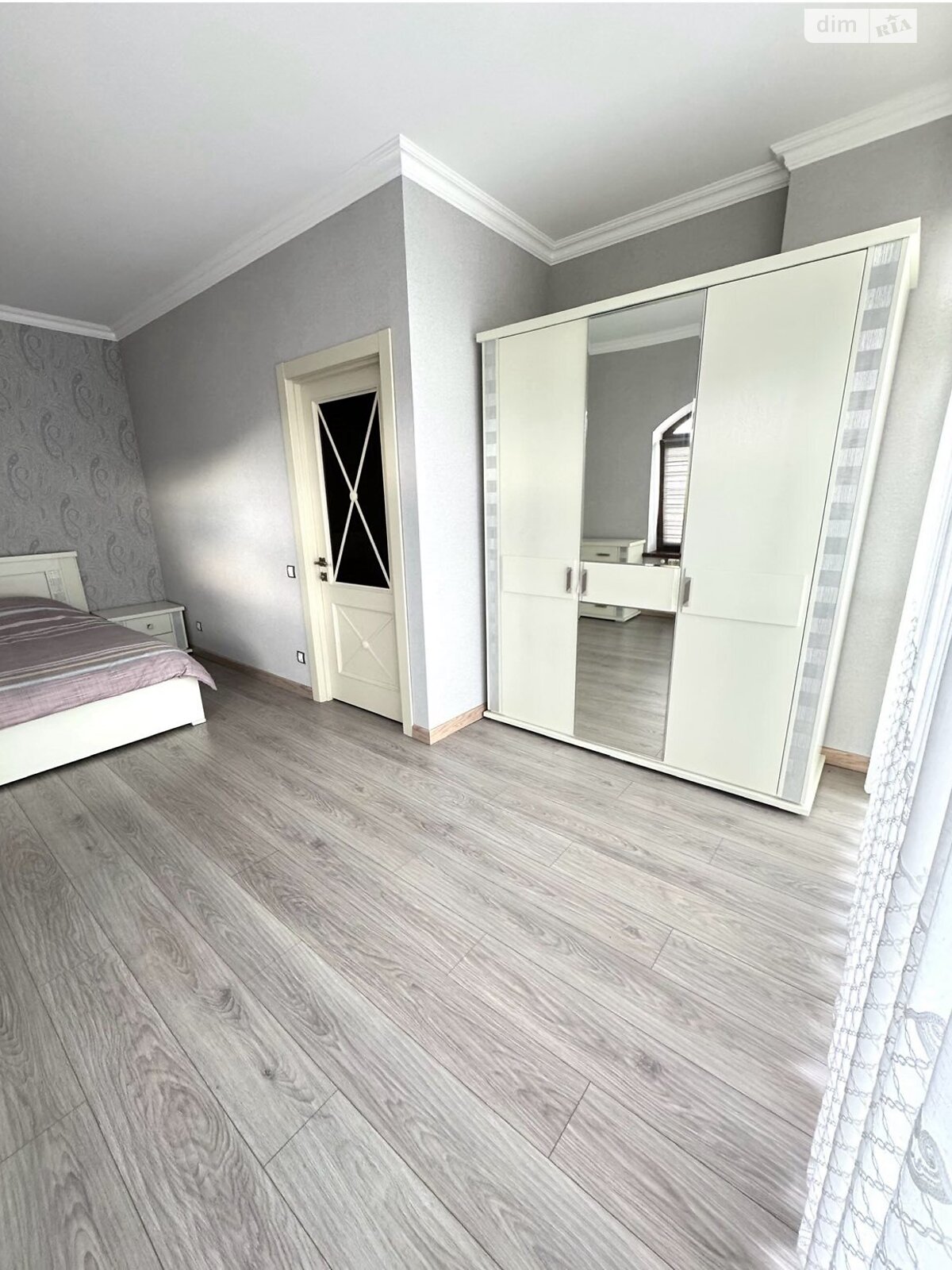 двухэтажный дом с гаражом, 197.7 кв. м, кирпич. Продажа в Ровно фото 1