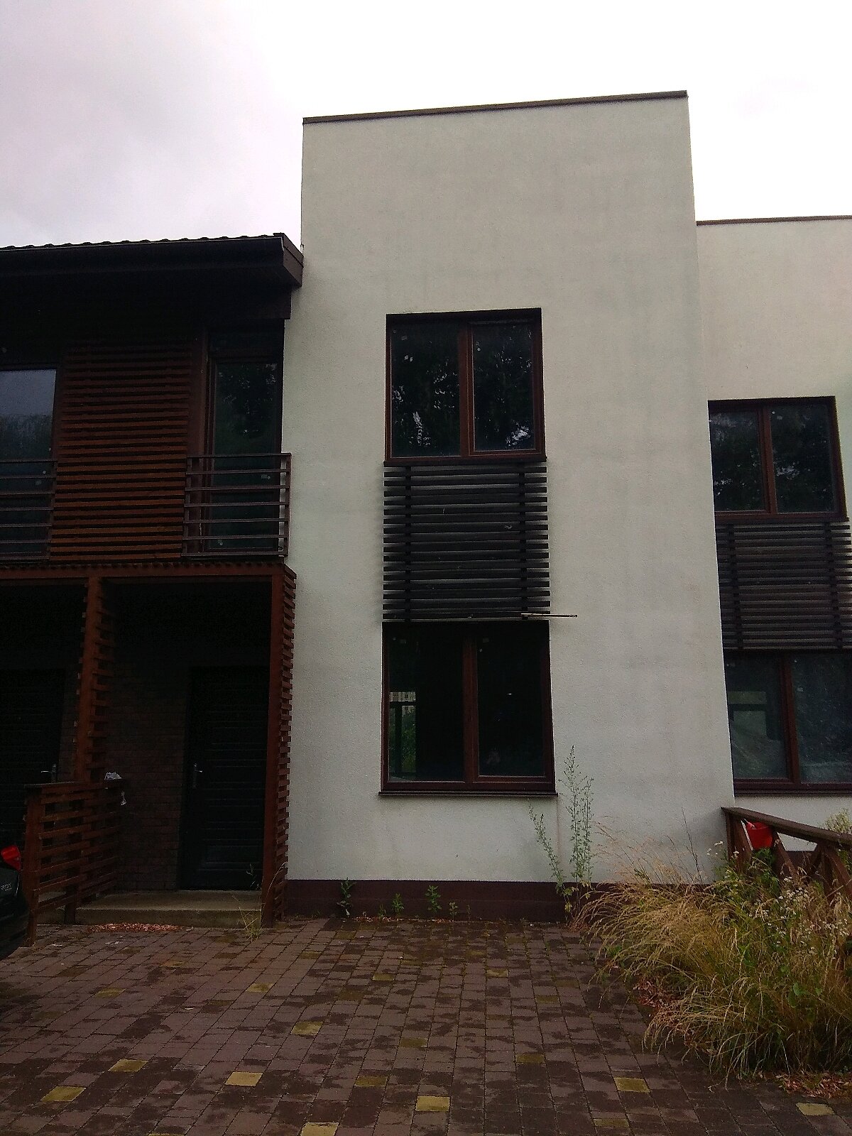 двухэтажный дом веранда, 100 кв. м, кирпич. Продажа в Ровно район Ювилейный фото 1