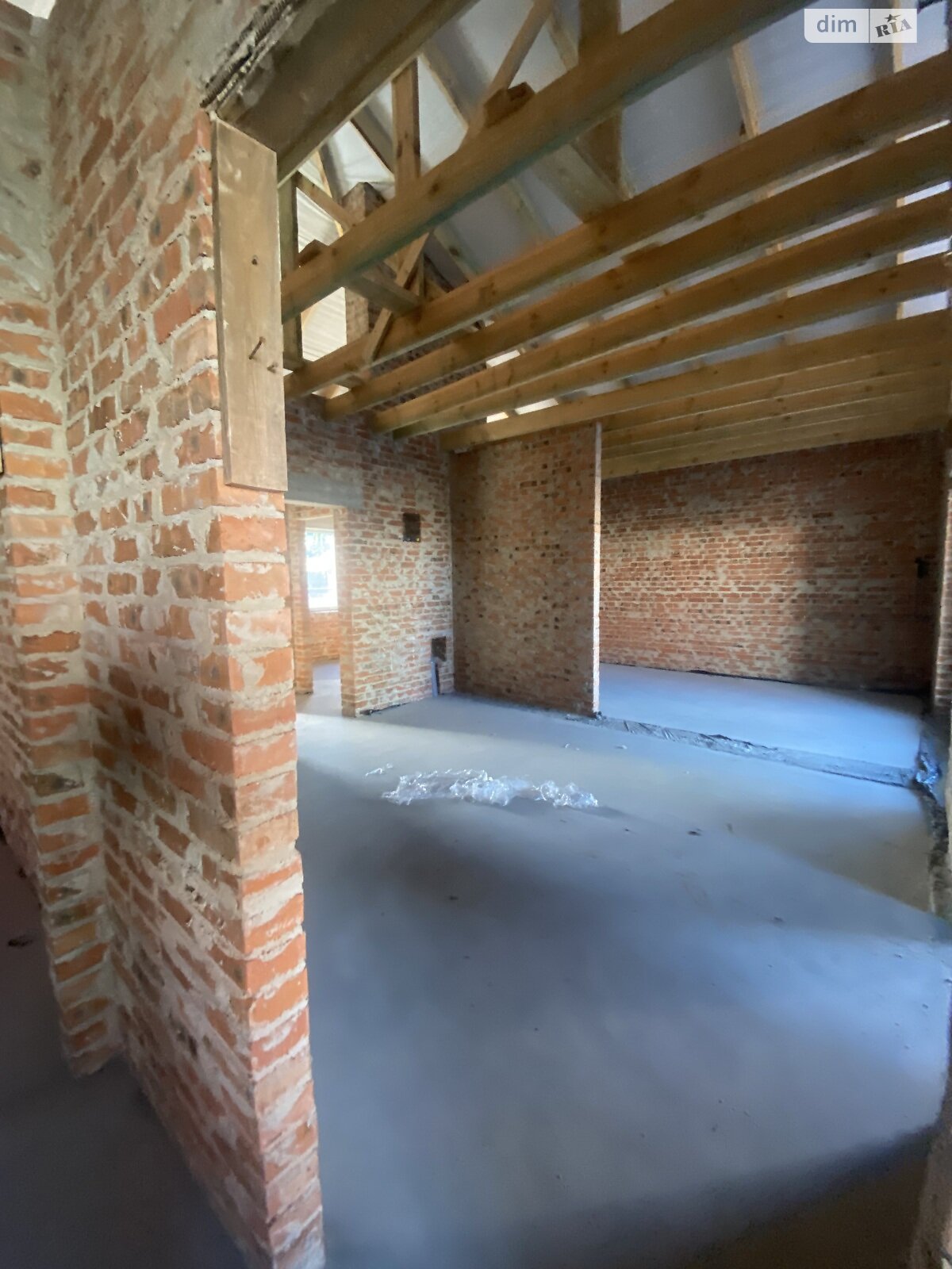 одноповерховий будинок з гаражем, 105 кв. м, кирпич. Продаж в Рівному, район Ювілейний фото 1 одноповерховий будинок з гаражем, 105 кв. м, кирпич. Продаж в Рівному, район Ювілейний фото 1