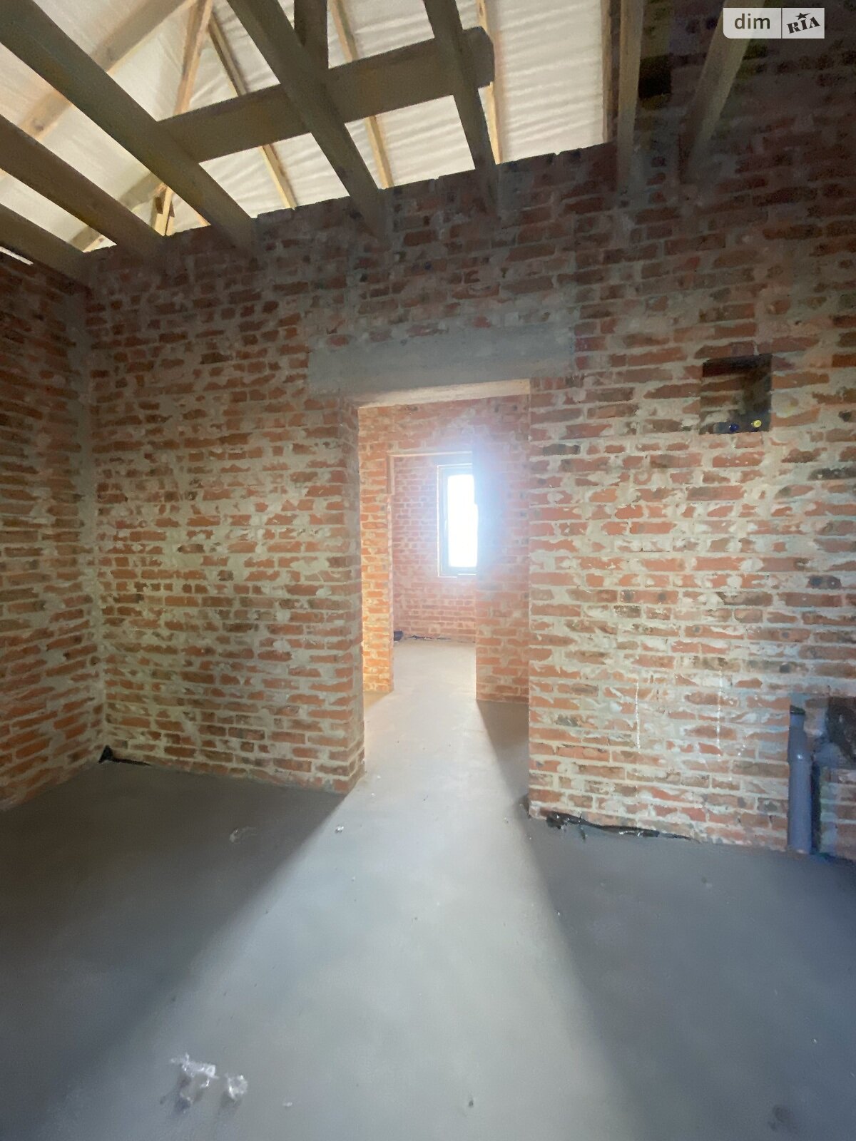 одноповерховий будинок з гаражем, 105 кв. м, кирпич. Продаж в Рівному, район Ювілейний фото 1 одноповерховий будинок з гаражем, 105 кв. м, кирпич. Продаж в Рівному, район Ювілейний фото 1