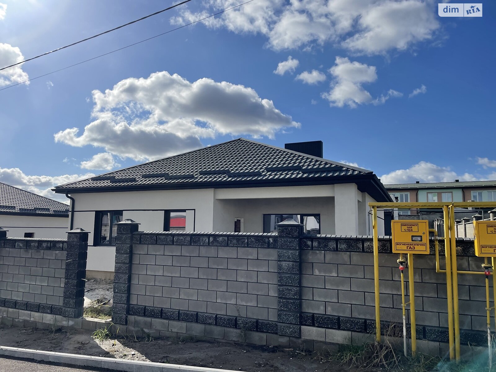 одноповерховий будинок, 110 кв. м, кирпич. Продаж в Рівному, район Ювілейний фото 1 одноповерховий будинок, 110 кв. м, кирпич. Продаж в Рівному, район Ювілейний фото 1